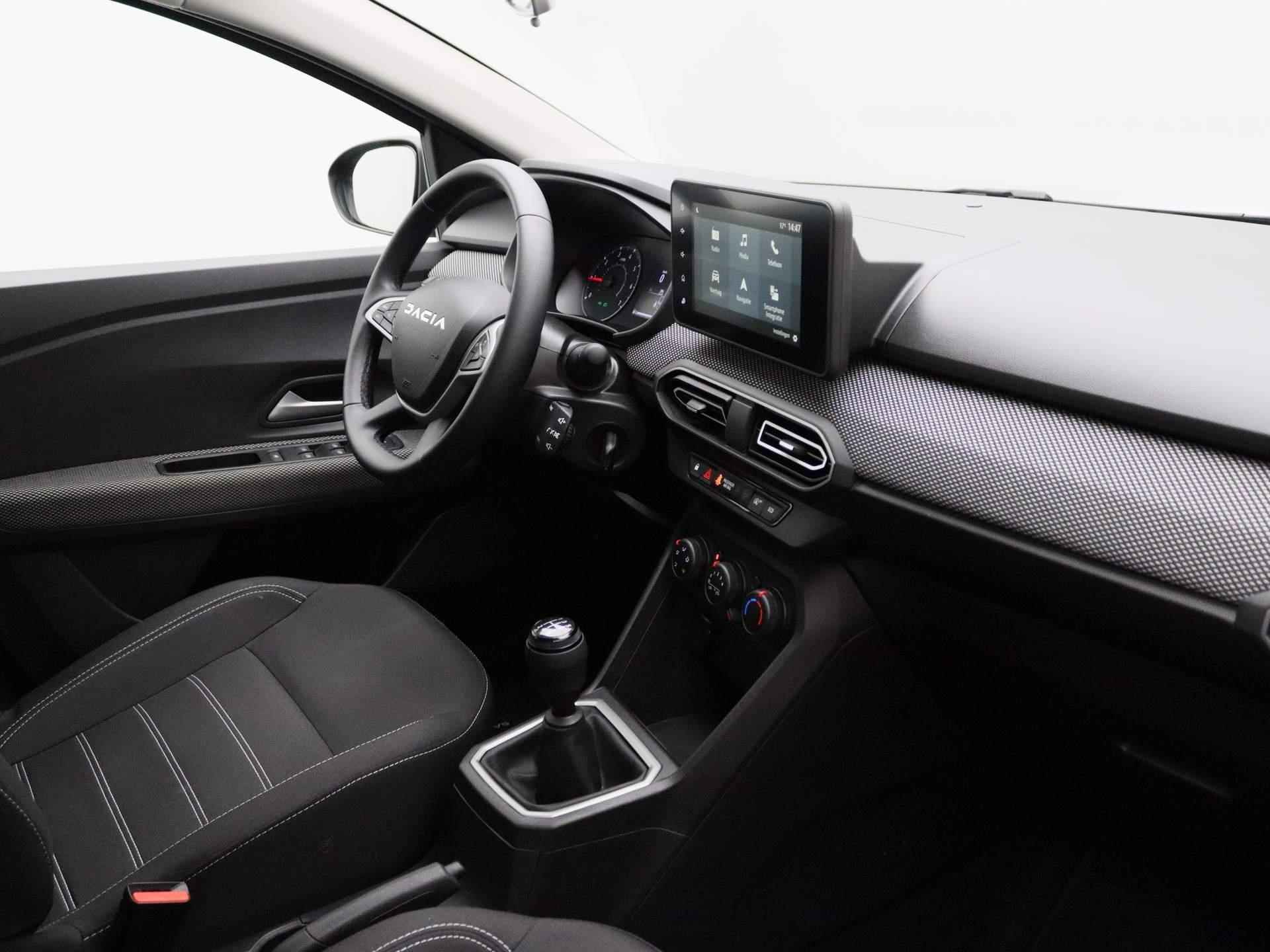 Dacia Sandero TCe 90 Expression | Navigatie | Apple Carplay & Android Auto | Parkeersensoren | Airconditioning | Cruise Control & Snelheidsbegrenzer - 29/34
