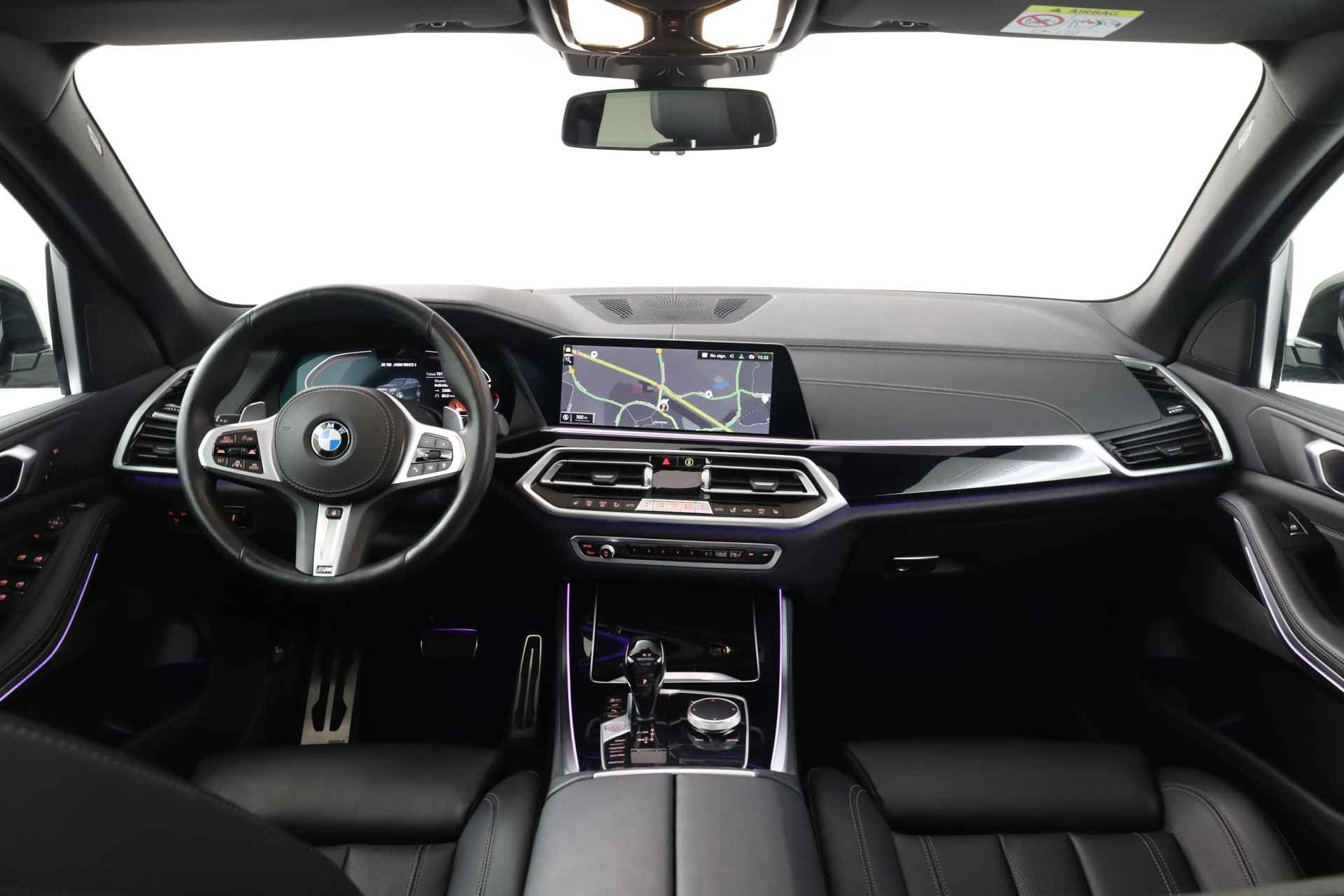 BMW X5 M50i High Executive - 7/23