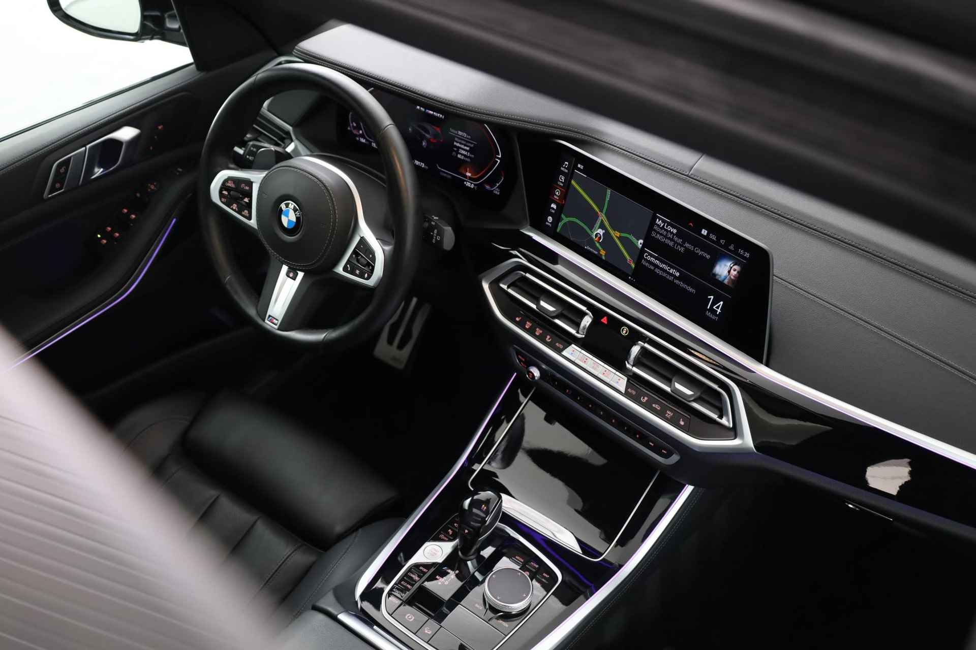 BMW X5 M50i High Executive - 14/23