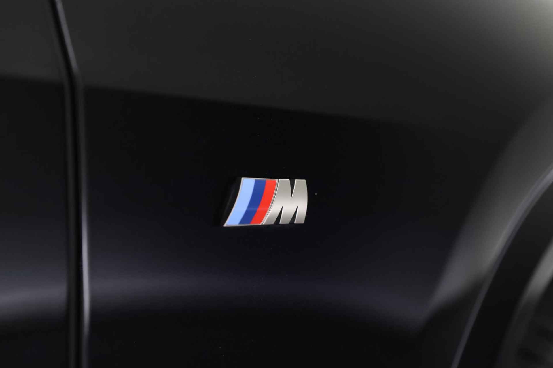 BMW X5 M50i High Executive - 20/23