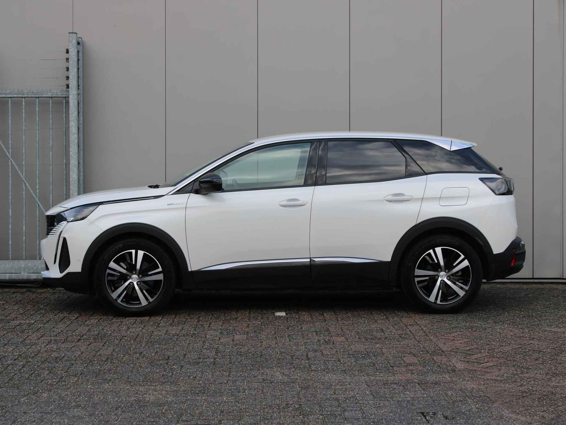 Peugeot 3008 1.6 HYbrid 300 Allure Pack Business | Navi / Camera / Stoelverwarming - 12/26