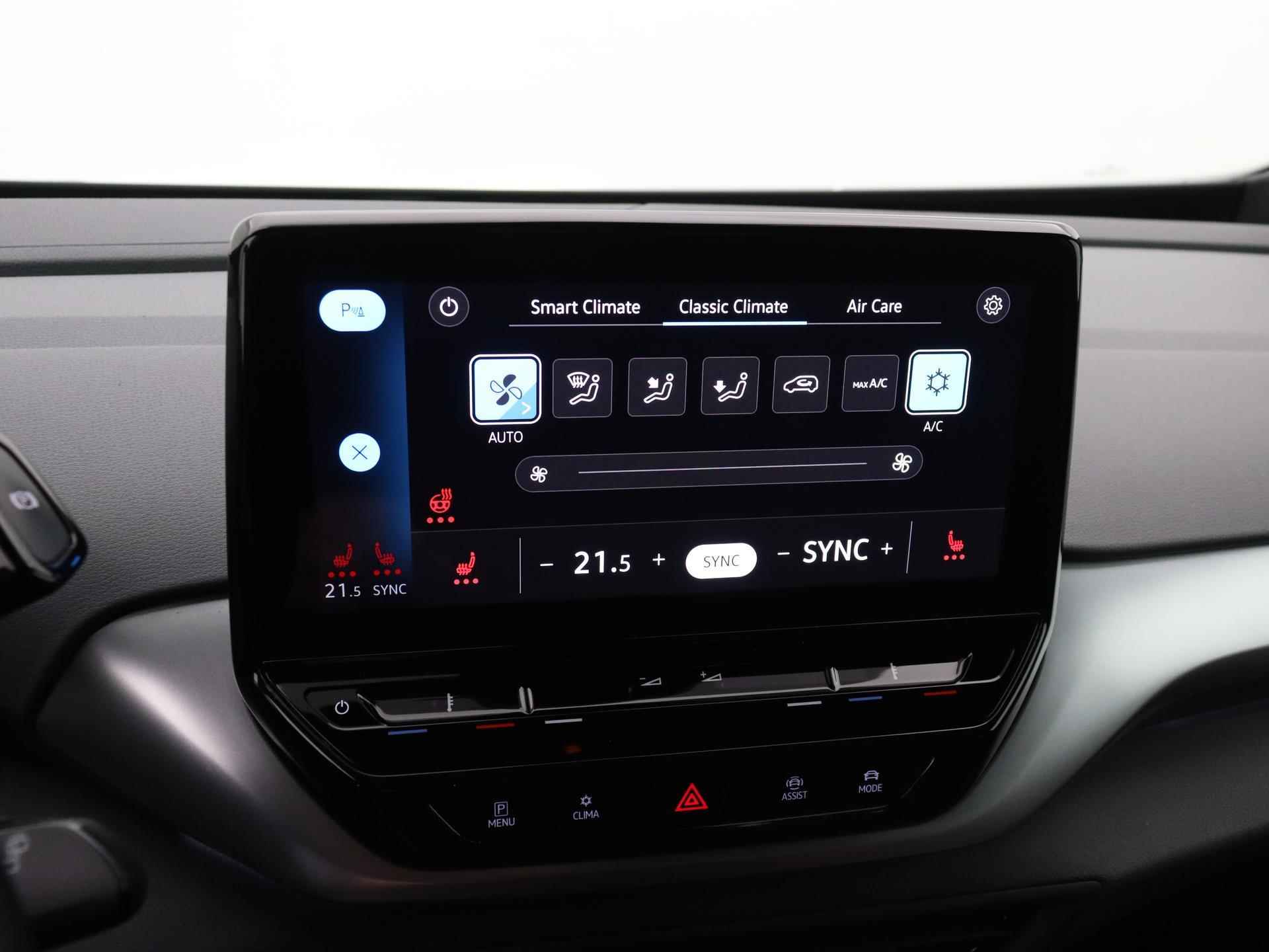 Volkswagen ID.4 First 77 kWh 204 pk / Navigatie / Camera / Stoelverwarming / App Connect / ACC / Climate Control - 29/39