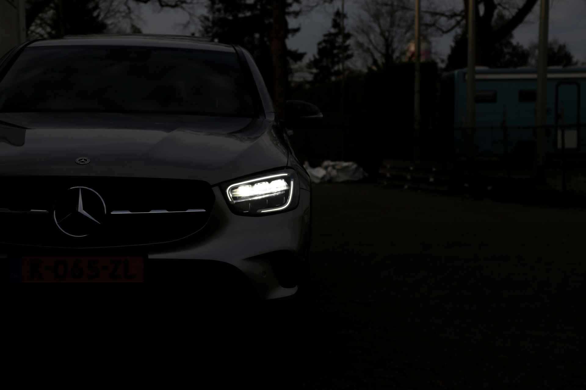 Mercedes-Benz GLC Coupé 300e Plug in hybride PHEV 4MATIC Premium*Perfect Onderh.*Elek. Trekhaak/Dak/Sfeer/ACC/Dodehoek/Nightpakket/Camera/Stoelver - 29/65