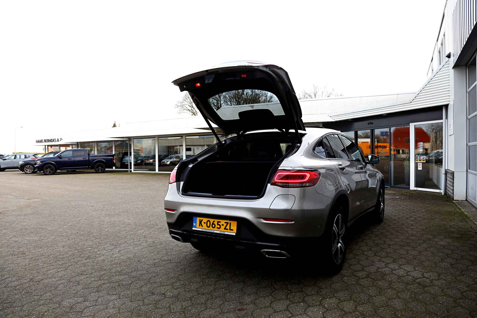 Mercedes-Benz GLC Coupé 300e Plug in hybride PHEV 4MATIC Premium*Perfect Onderh.*Elek. Trekhaak/Dak/Sfeer/ACC/Dodehoek/Nightpakket/Camera/Stoelver - 34/65