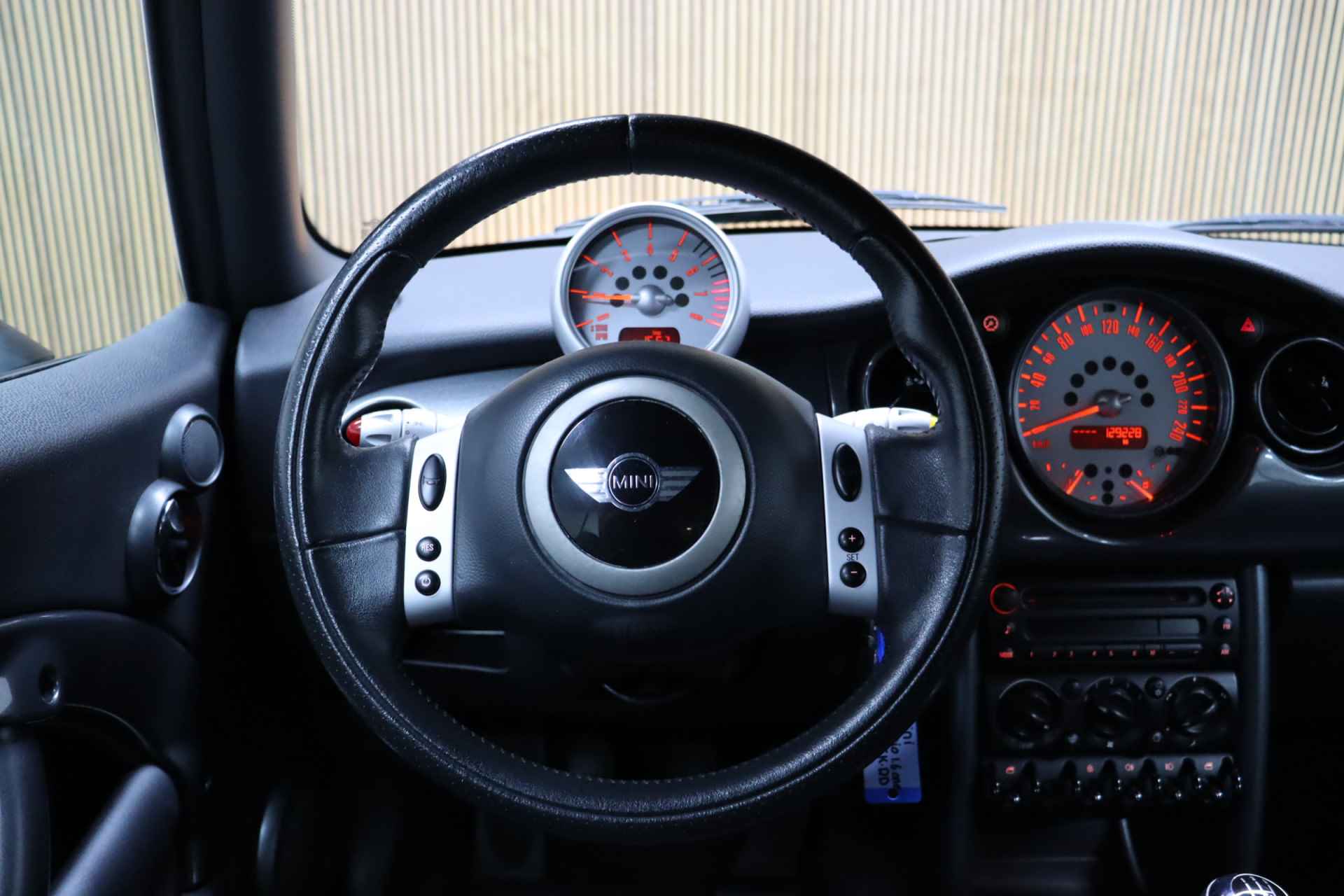 MINI Cabrio 1.6 One Pepper | Cruise-control | Parkeerhulp | Lm velgen | Airco - 14/35