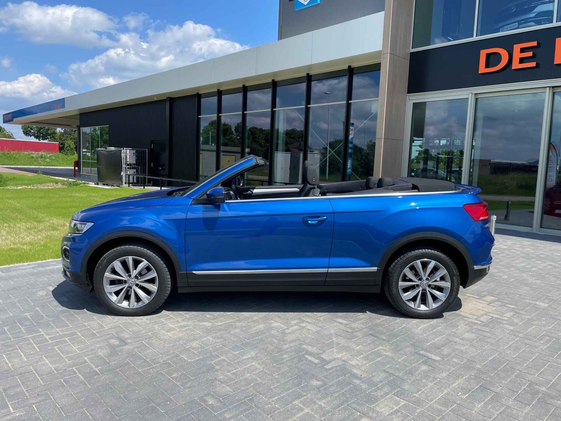 Volkswagen T-Roc Cabrio 1.5 TSI Style I Navi I Virtual dashboard I LED - 3/49