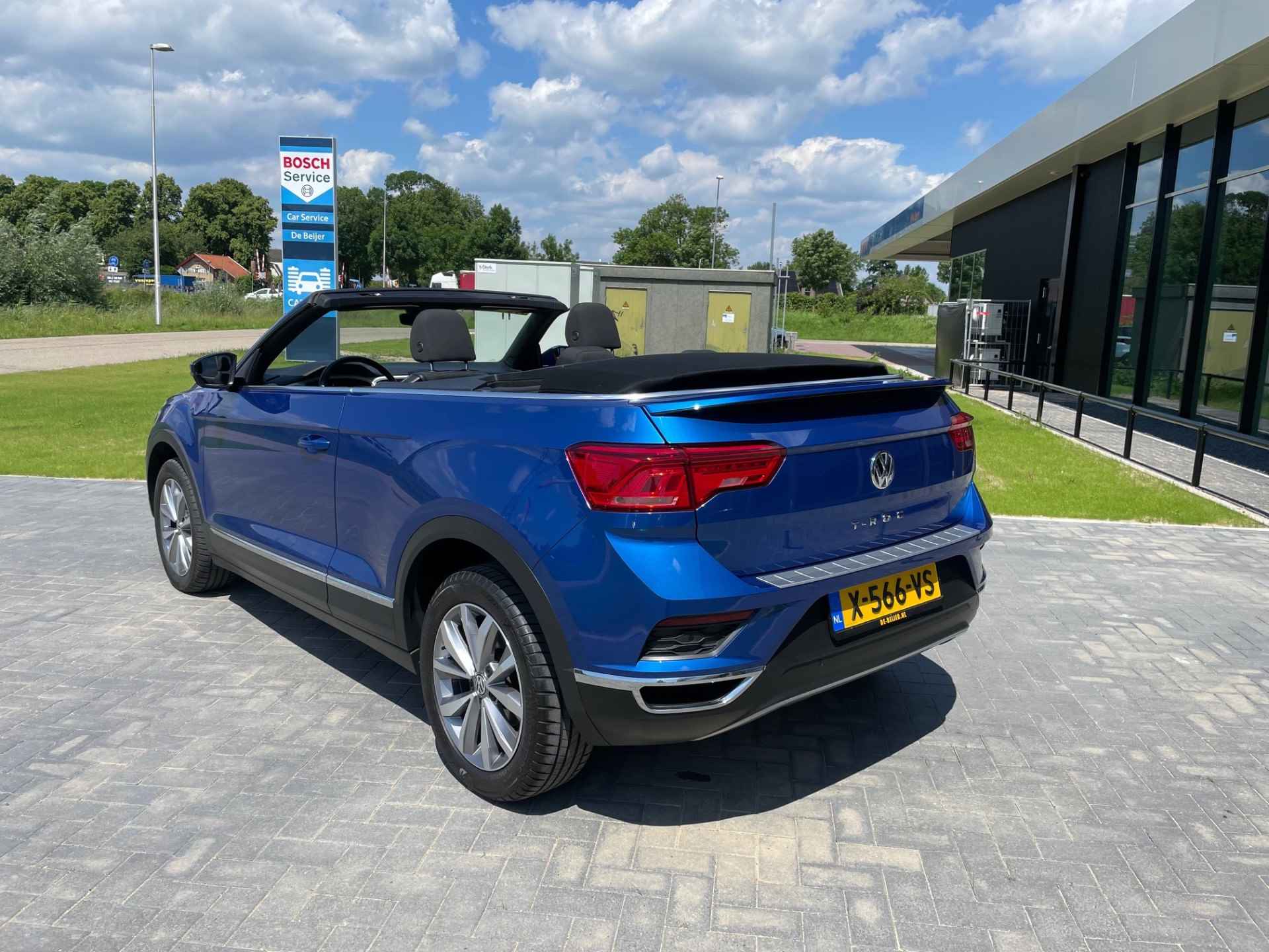 Volkswagen T-Roc Cabrio 1.5 TSI Style I Navi I Virtual dashboard I LED - 4/49