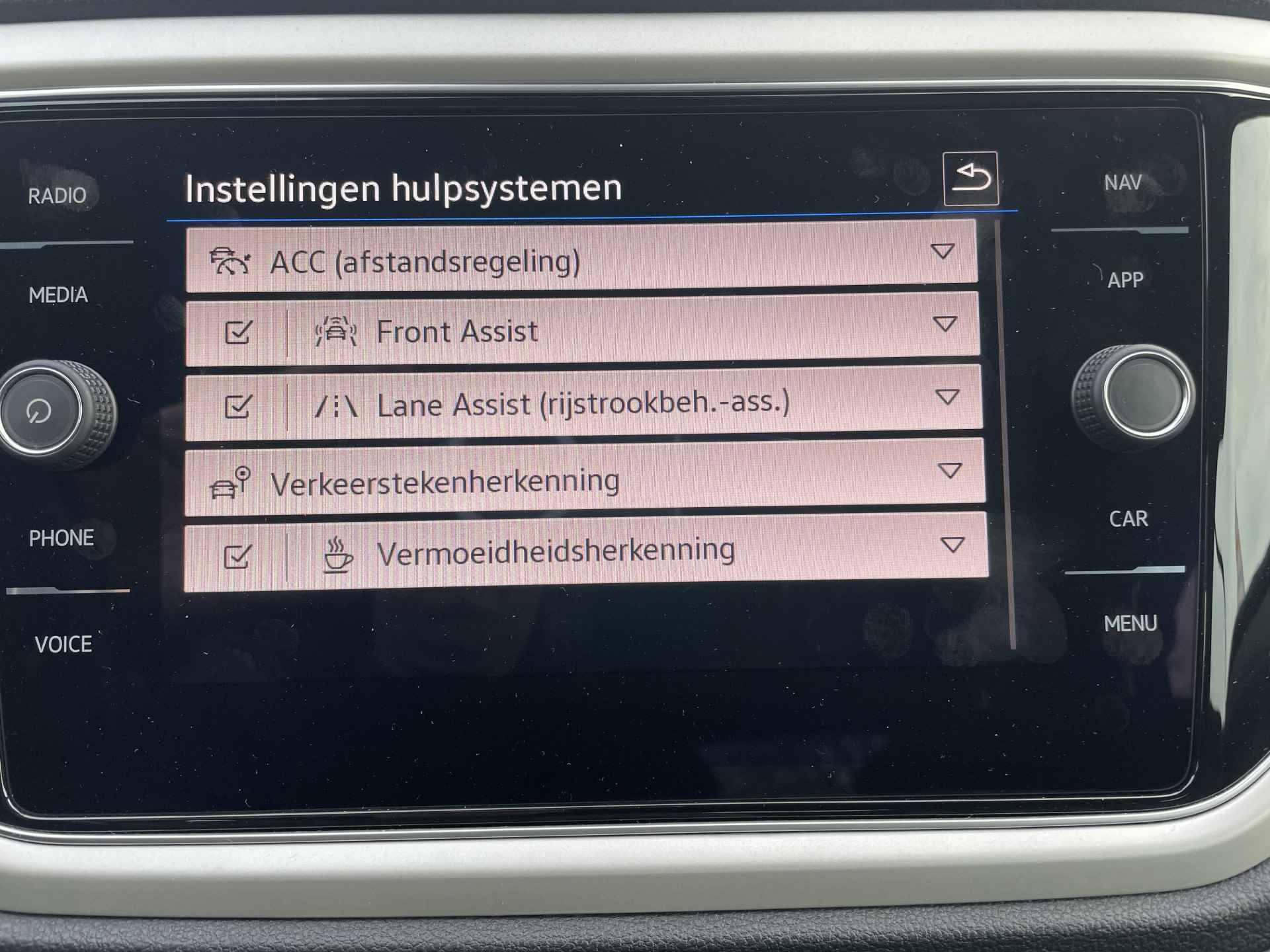 Volkswagen T-Roc Cabrio 1.5 TSI Style I Navi I Virtual dashboard I LED - 32/49