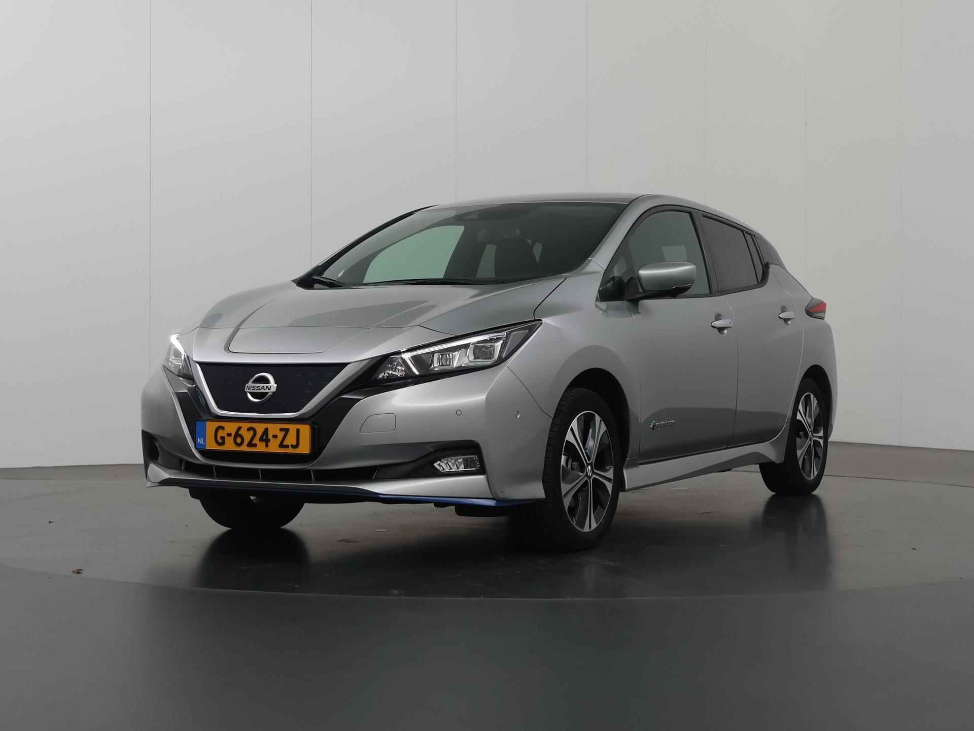 Nissan LEAF e+ Tekna 62 kWh | Navigatie | Parkeercamera | Climate Control | Keyless Go | - 50/50