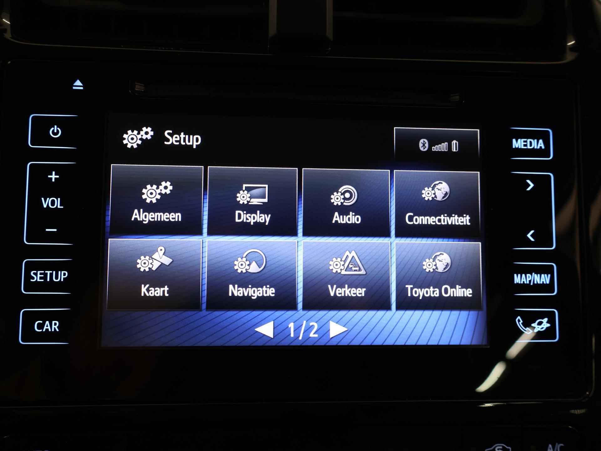 Toyota Prius 1.8 Black Edition | Navigatie | Leder | Stoelverkoeling & Verwarming | Climate Control | Dodehoekdetectie | Parkeercamera | DAB | - 18/41