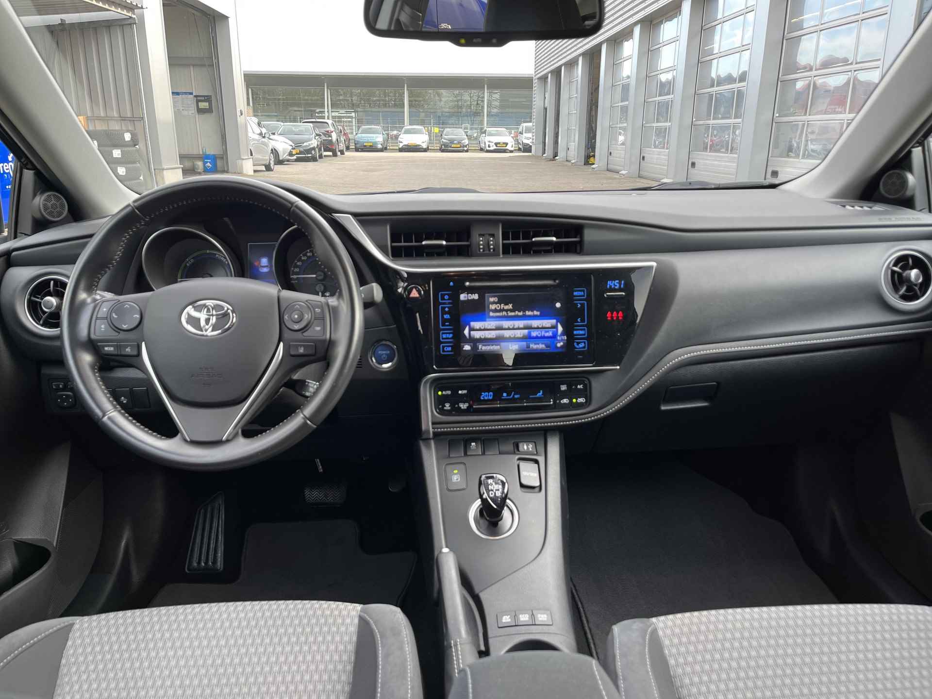 Toyota Auris 1.8 Hybrid Energy Plus | Unieke KM! | Rijklaar all-in prijs! | - 13/29