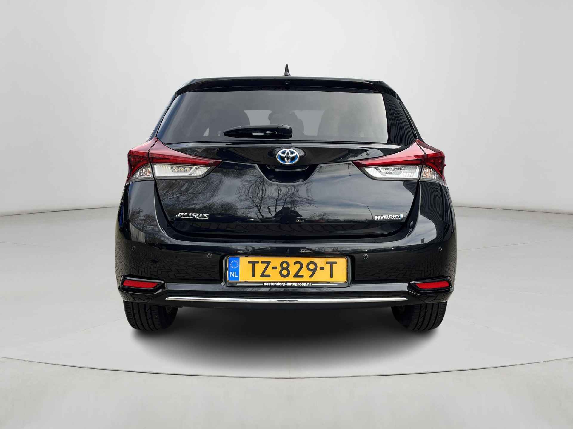 Toyota Auris 1.8 Hybrid Energy Plus | Unieke KM! | Rijklaar all-in prijs! | - 5/29