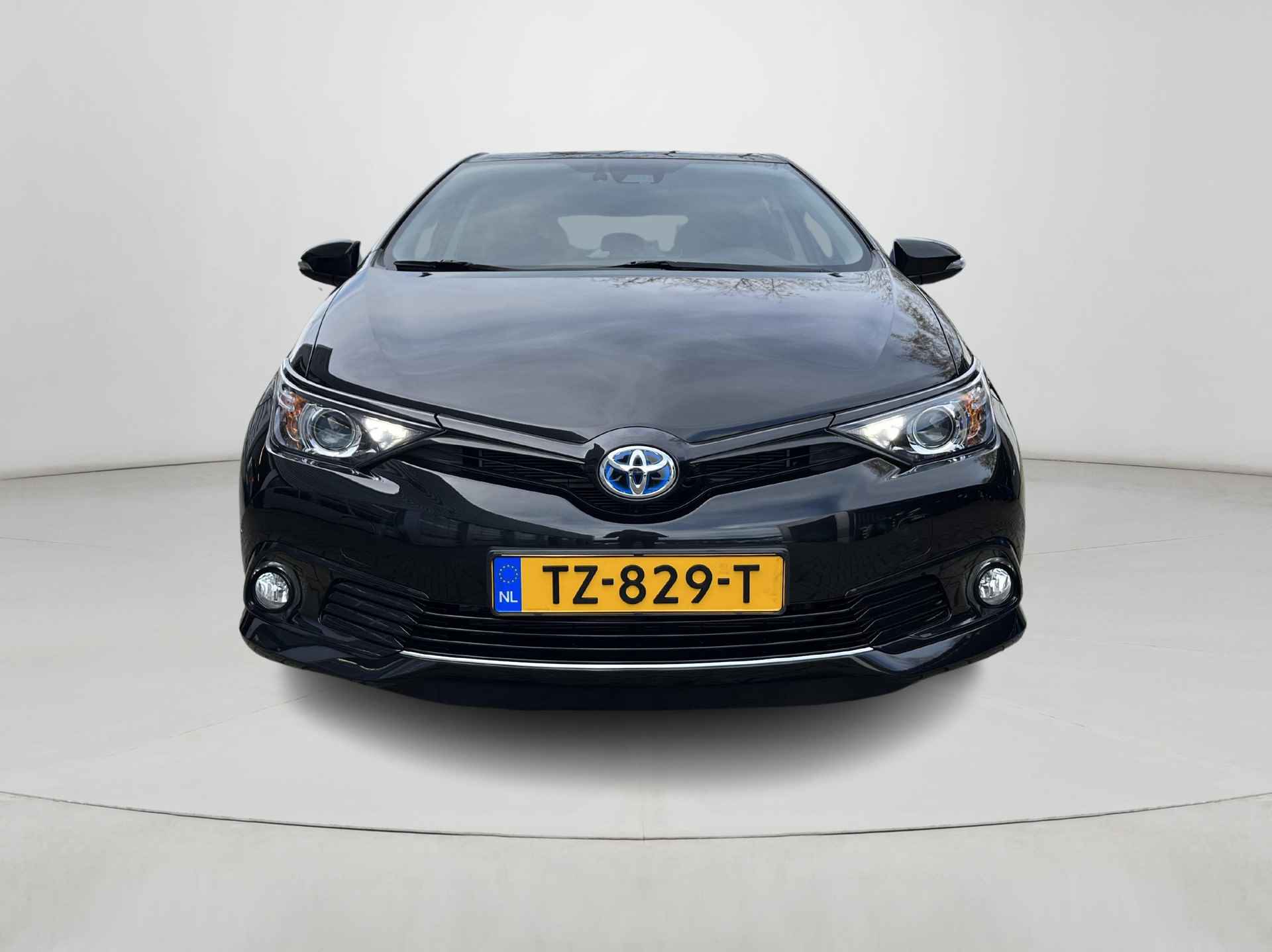 Toyota Auris 1.8 Hybrid Energy Plus | Unieke KM! | Rijklaar all-in prijs! | - 9/29