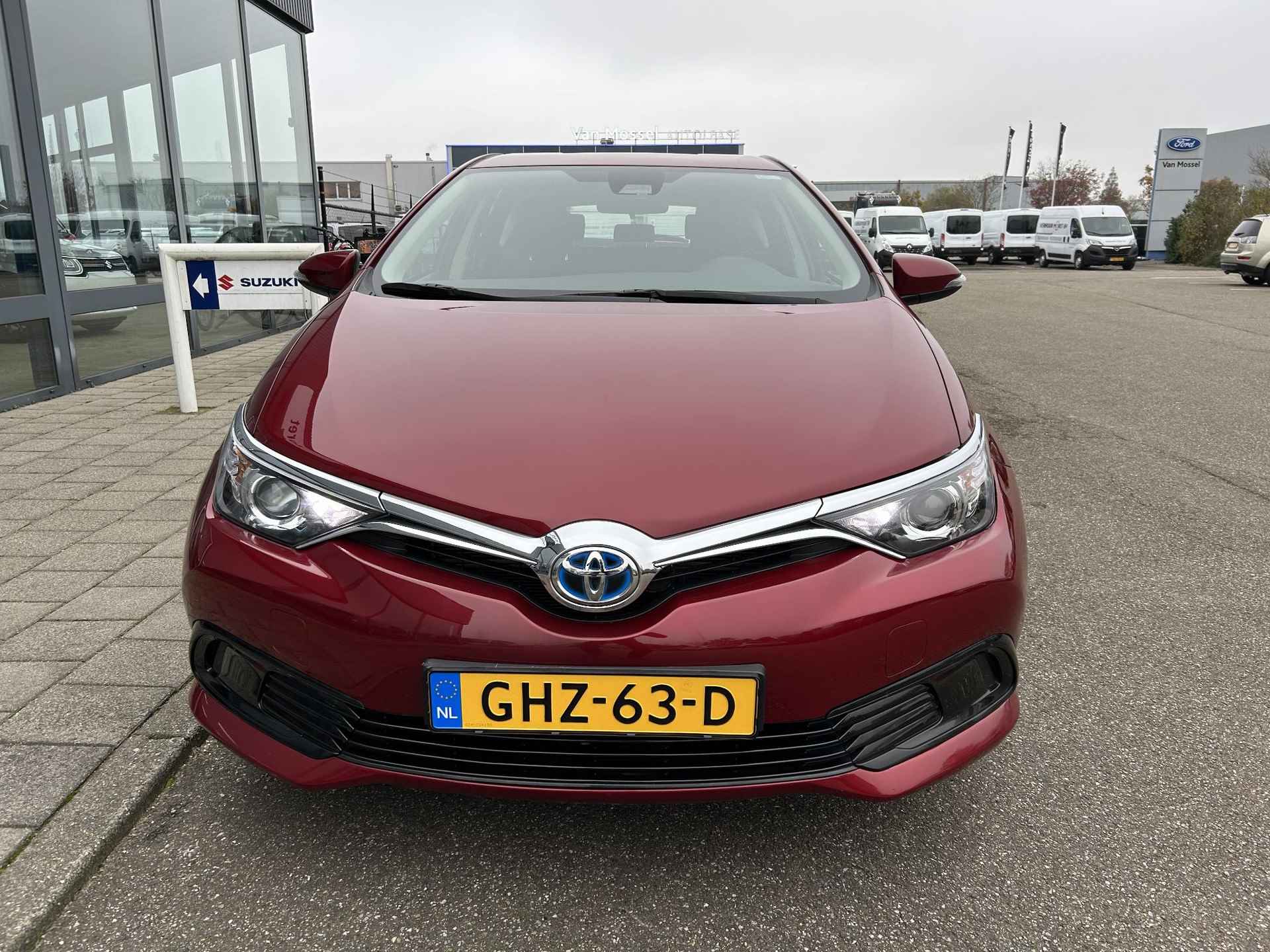 Toyota Auris 1.8 Hybrid Now Automaat|prachtige staat| - 4/21