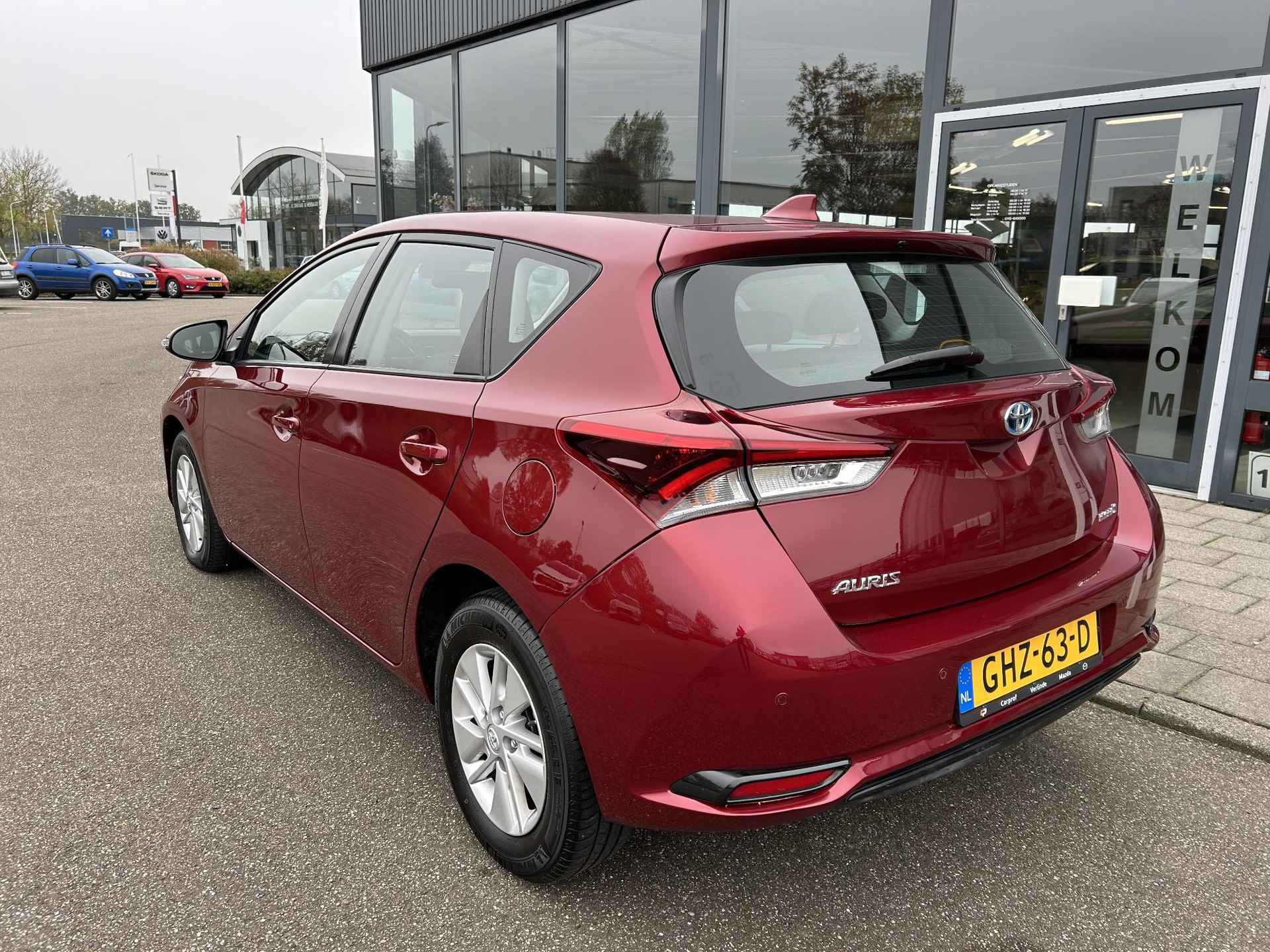 Toyota Auris 1.8 Hybrid Now Automaat|prachtige staat| - 5/21