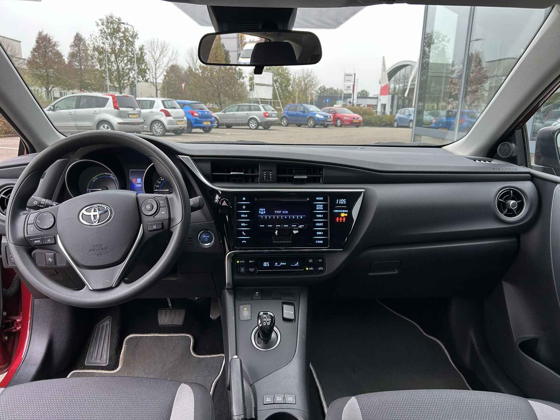 Toyota Auris 1.8 Hybrid Now Automaat|prachtige staat| - 19/21