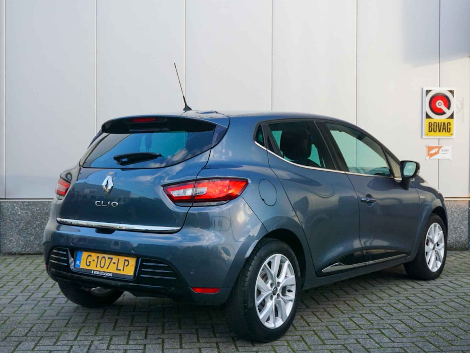 Renault Clio 0.9 TCe Limited Keyless | CarPlay | Navi | Cruise | NAP - 2/28