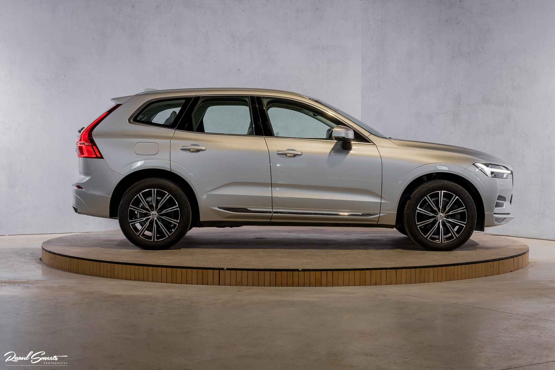 Volvo XC60 2.0 B5 AWD Inscription | Premium Audio | Apple Carplay | Adaptieve Cruise | - 5/53