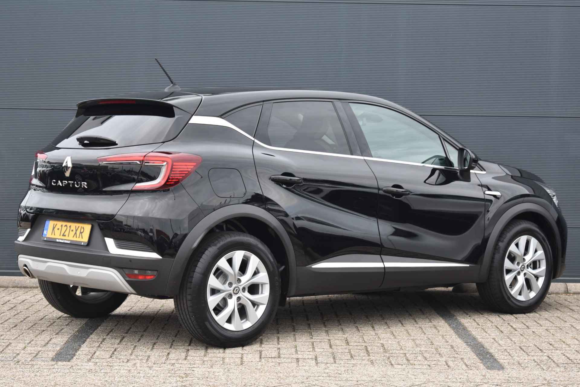 Renault Captur 1.0 TCe Bi-Fuel Intens 100pk | Navigatie | Achteruitrijcamera | Parkeersensoren | Climate Control | Lichtmetalen velgen 17" - 5/27