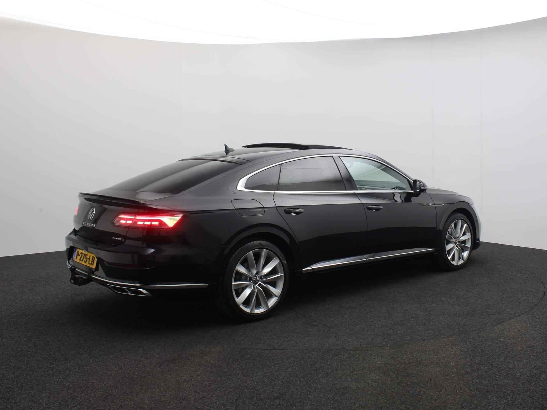 Volkswagen Arteon R-Line Business+ 1.4 TSI eHybrid 218pk DSG Automaat Trekhaak, 360 camera, Panoramadak, Head up display, Adaptive cruise control, Navigatie, Achteruitrijcamera, Stuurwiel verwarmd - 4/49