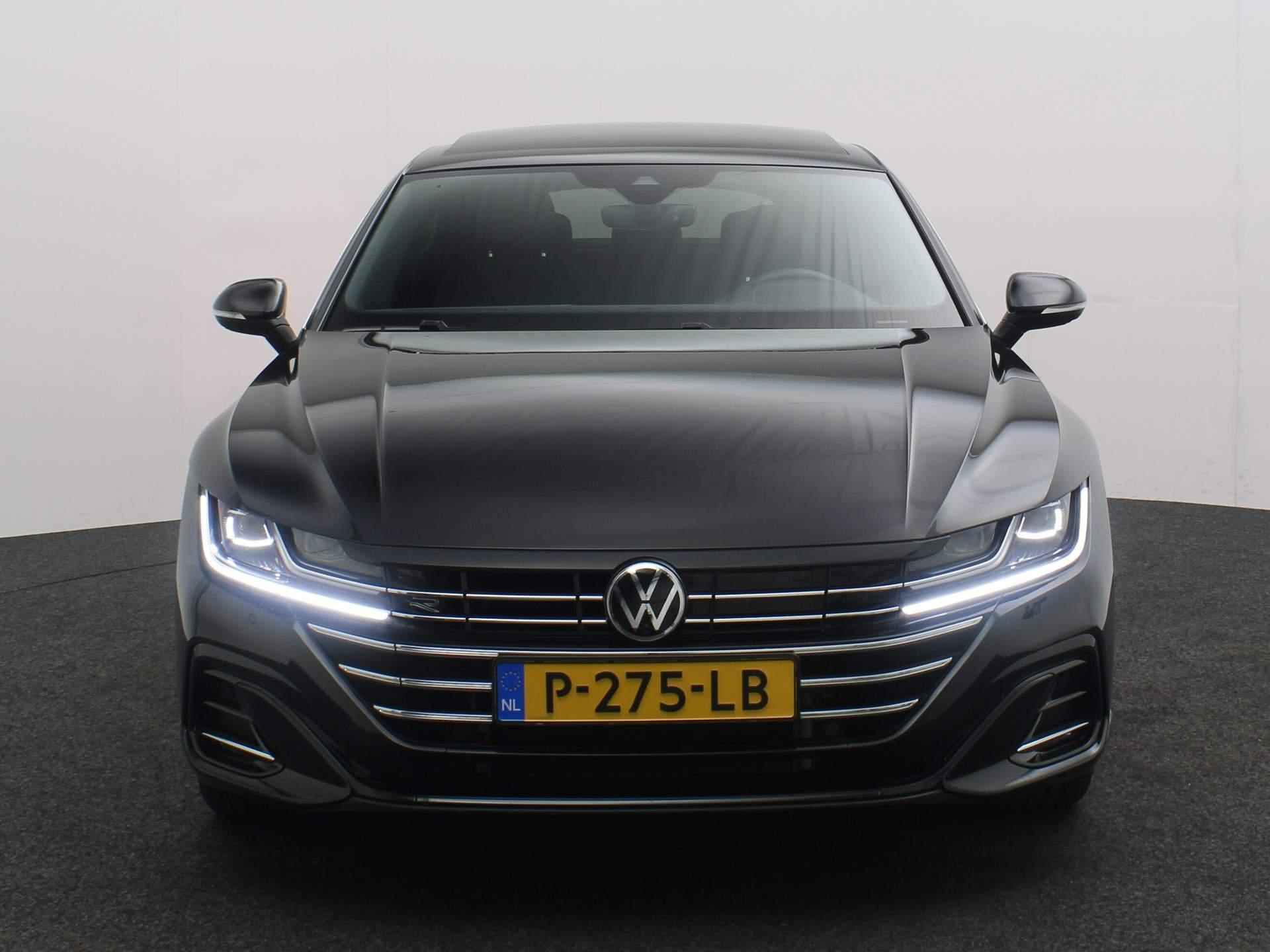 Volkswagen Arteon R-Line Business+ 1.4 TSI eHybrid 218pk DSG Automaat Trekhaak, 360 camera, Panoramadak, Head up display, Adaptive cruise control, Navigatie, Achteruitrijcamera, Stuurwiel verwarmd - 18/49