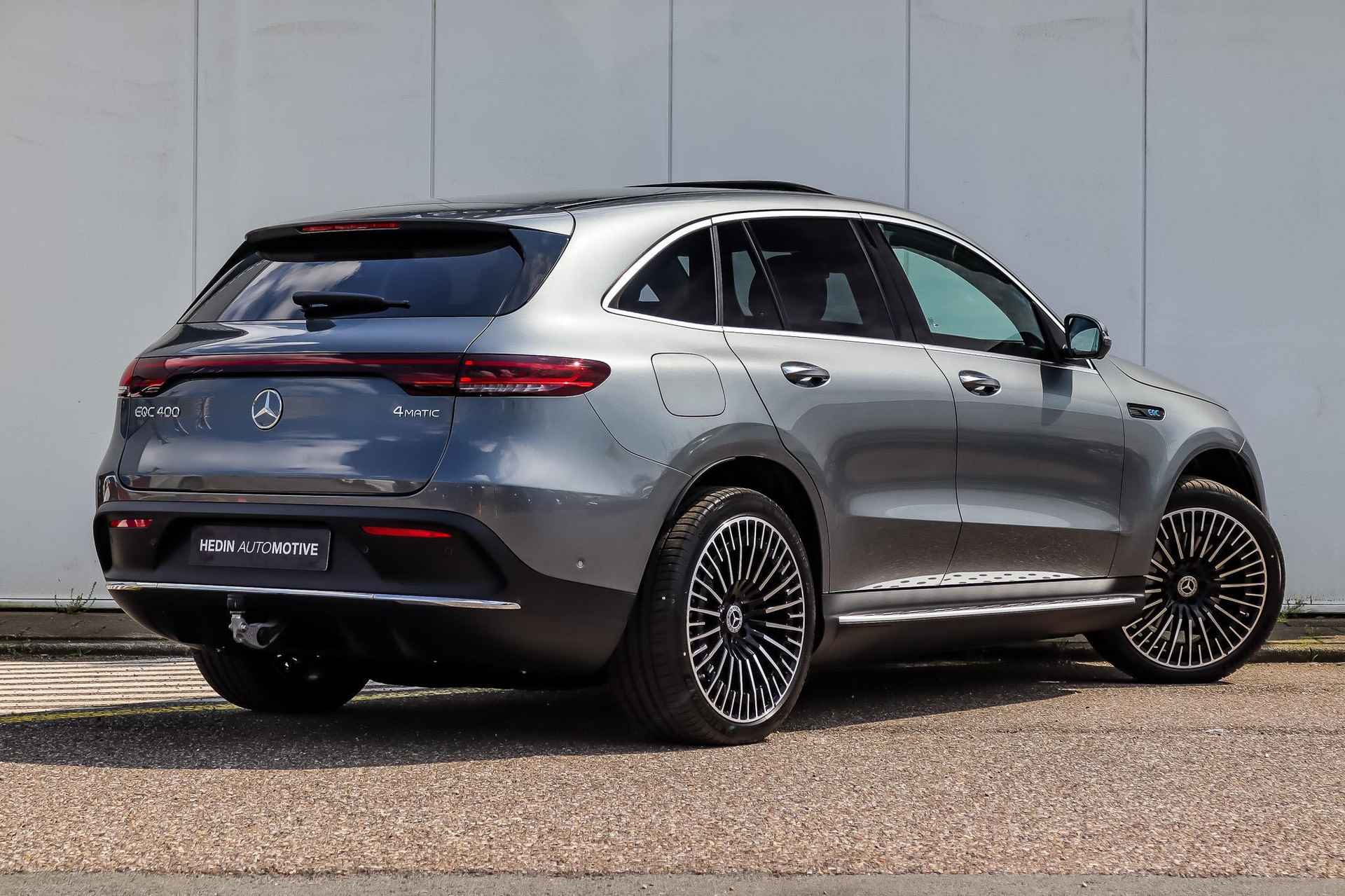 Mercedes-Benz EQC EQC 400 4MATIC AMG Line | Premium Plus Pakket | Rijassistientiepakket | Trekhaak - 2/39