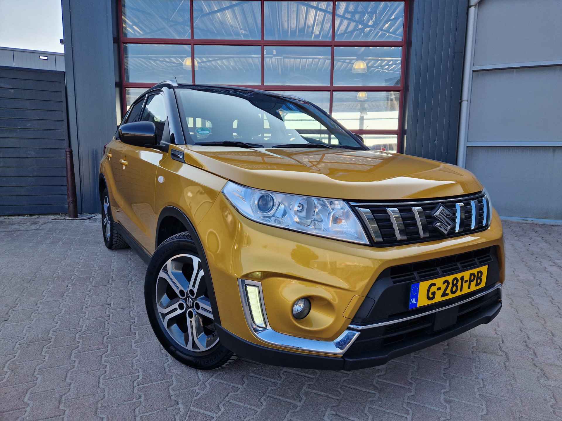 Suzuki Vitara 1.4 Boosterjet Select 12 MND BOVAG GAR. | NAVI | CAMERA| AFN. TREKHAAK | ECC | STOELVERW - 2/45