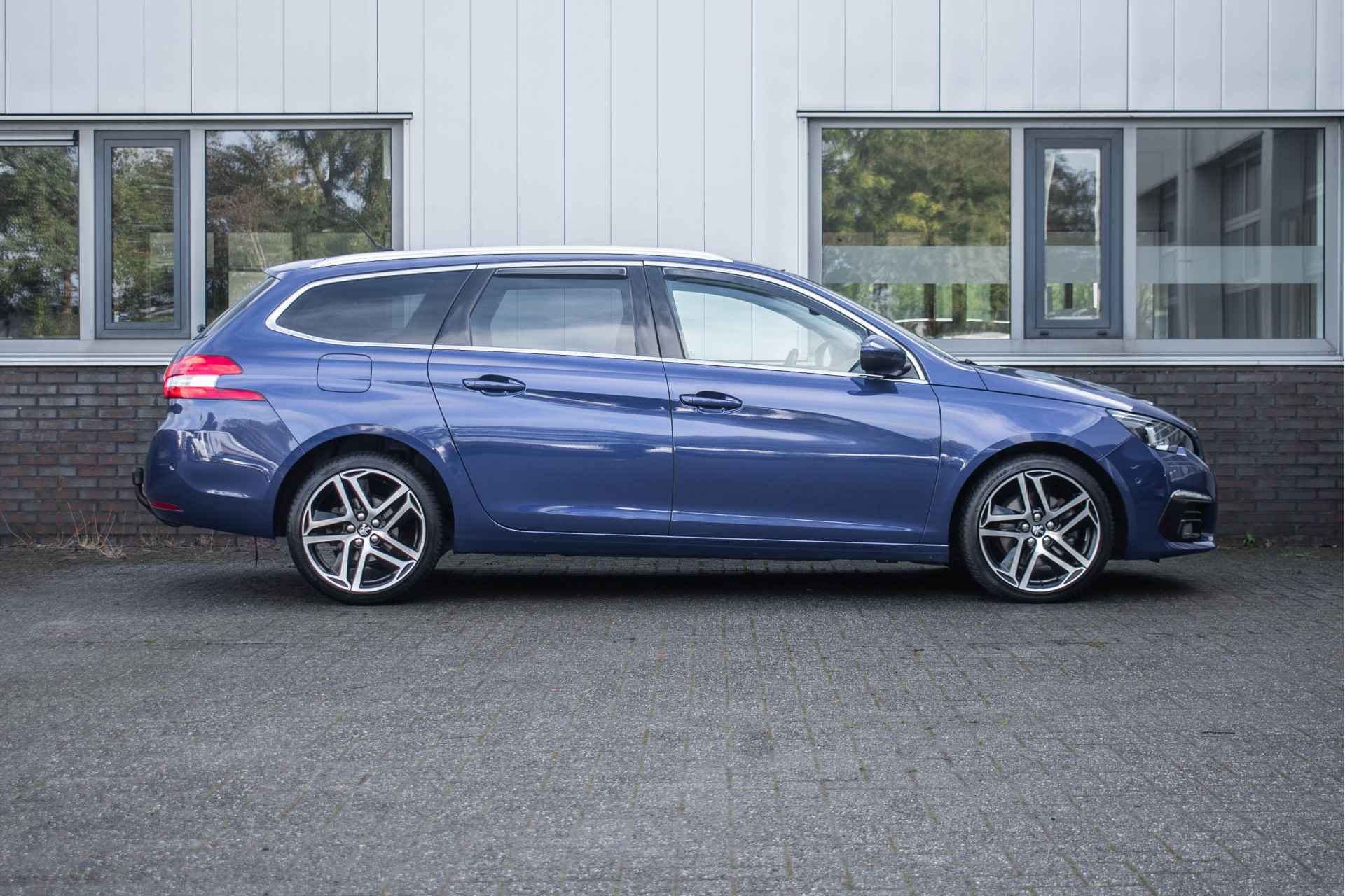 Peugeot 308 SW 2.0 Lease Premium | Full Led | 1500kg trekgewicht - 12/28