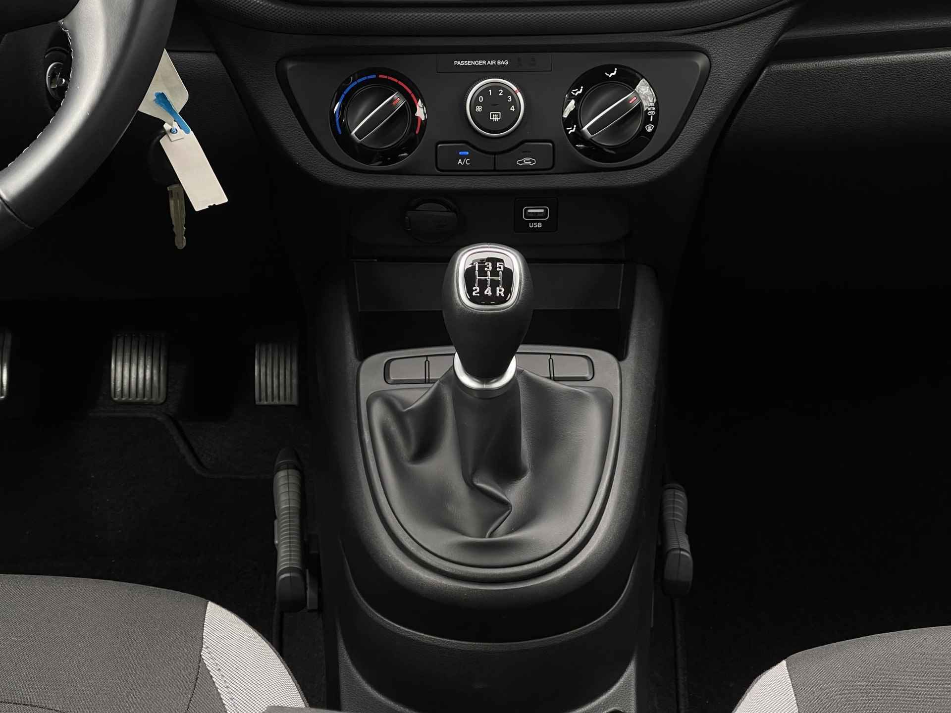 Hyundai i10 1.0 Comfort / PRIJS = RIJKLAAR! / Apple Carplay/Android Auto | Camera | Cruise Control | Airco | Bluetooth Tel. | DAB - 18/25