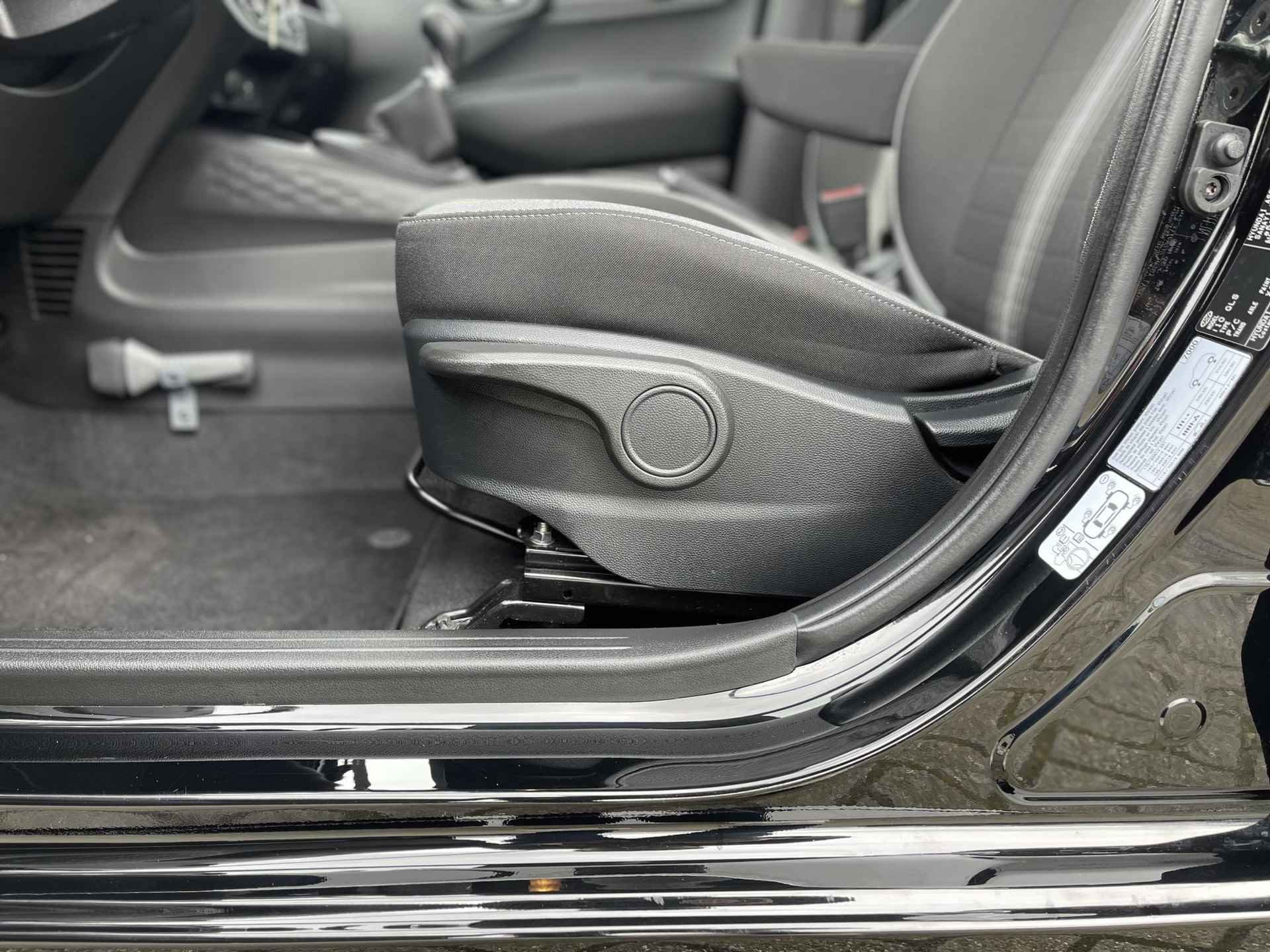 Hyundai i10 1.0 Comfort / PRIJS = RIJKLAAR! / Apple Carplay/Android Auto | Camera | Cruise Control | Airco | Bluetooth Tel. | DAB - 23/25