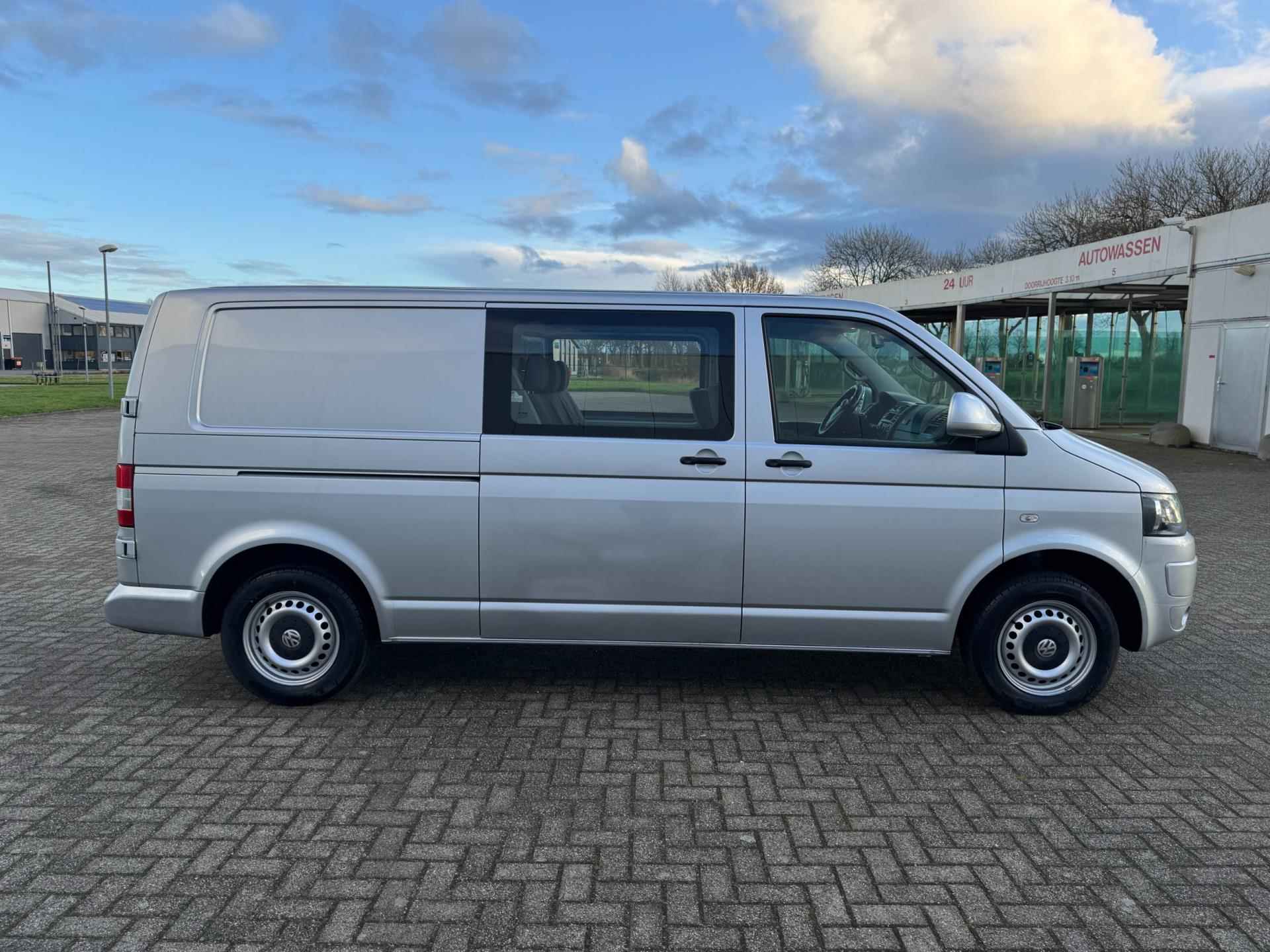 Volkswagen Transporter 2.0 TDI L2H1 , Automaat, Dubbel cabine - 20/25