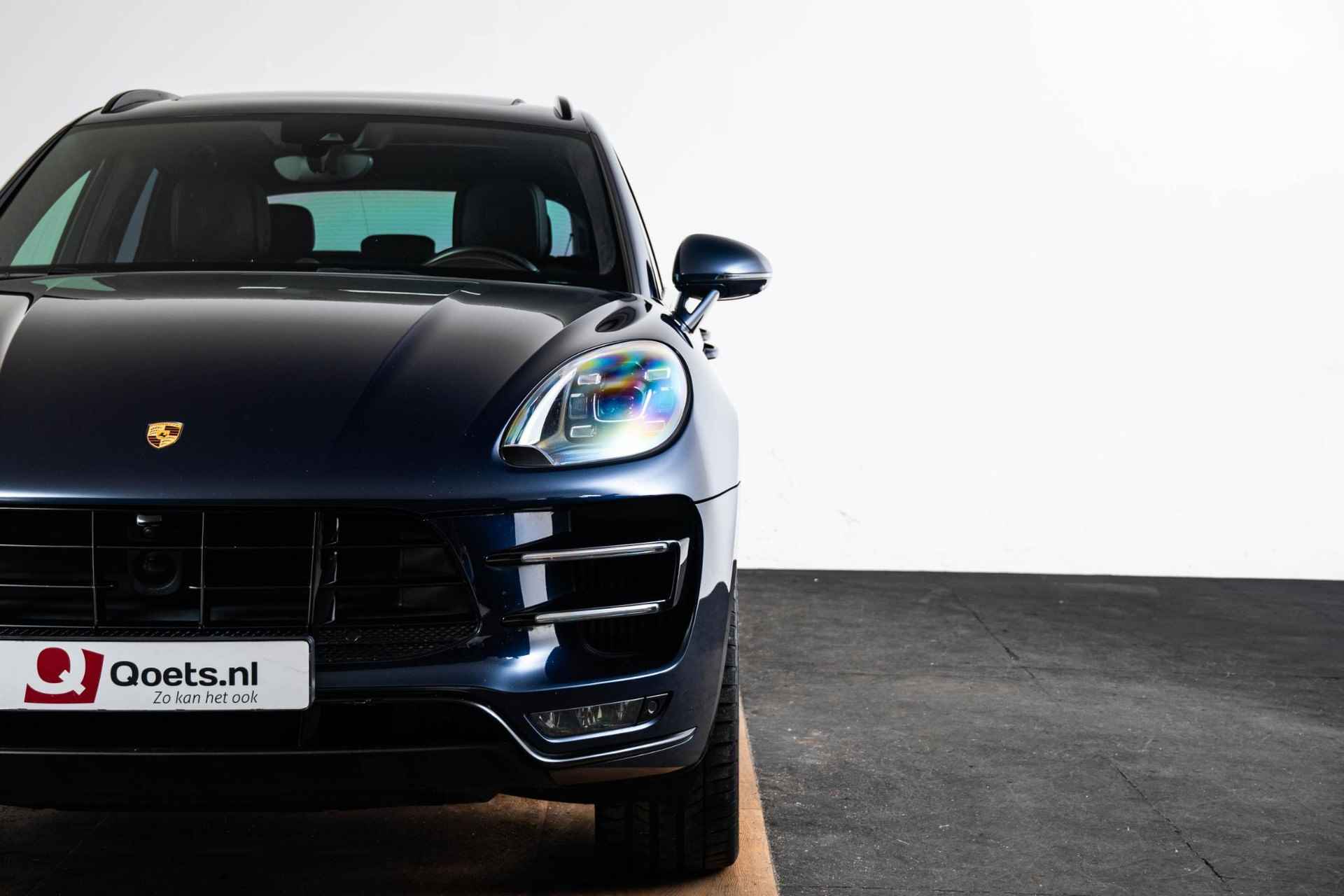 Porsche Macan 3.6 Turbo Trekhaak - Panoramadak - Stuurbekrachtiging Plus - Sport Chrono Pakket - Interieurvoorverwarming - Stoelverwarming voor/achter - Cruise Control - BOSE - Park assistent voor/achter - - 25/70