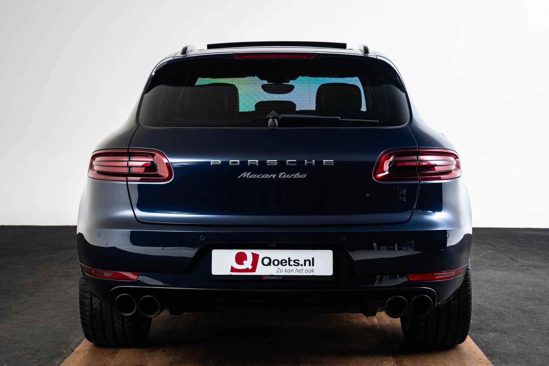 Porsche Macan 3.6 Turbo Trekhaak - Panoramadak - Stuurbekrachtiging Plus - Sport Chrono Pakket - Interieurvoorverwarming - Stoelverwarming voor/achter - Cruise Control - BOSE - Park assistent voor/achter - - 40/70