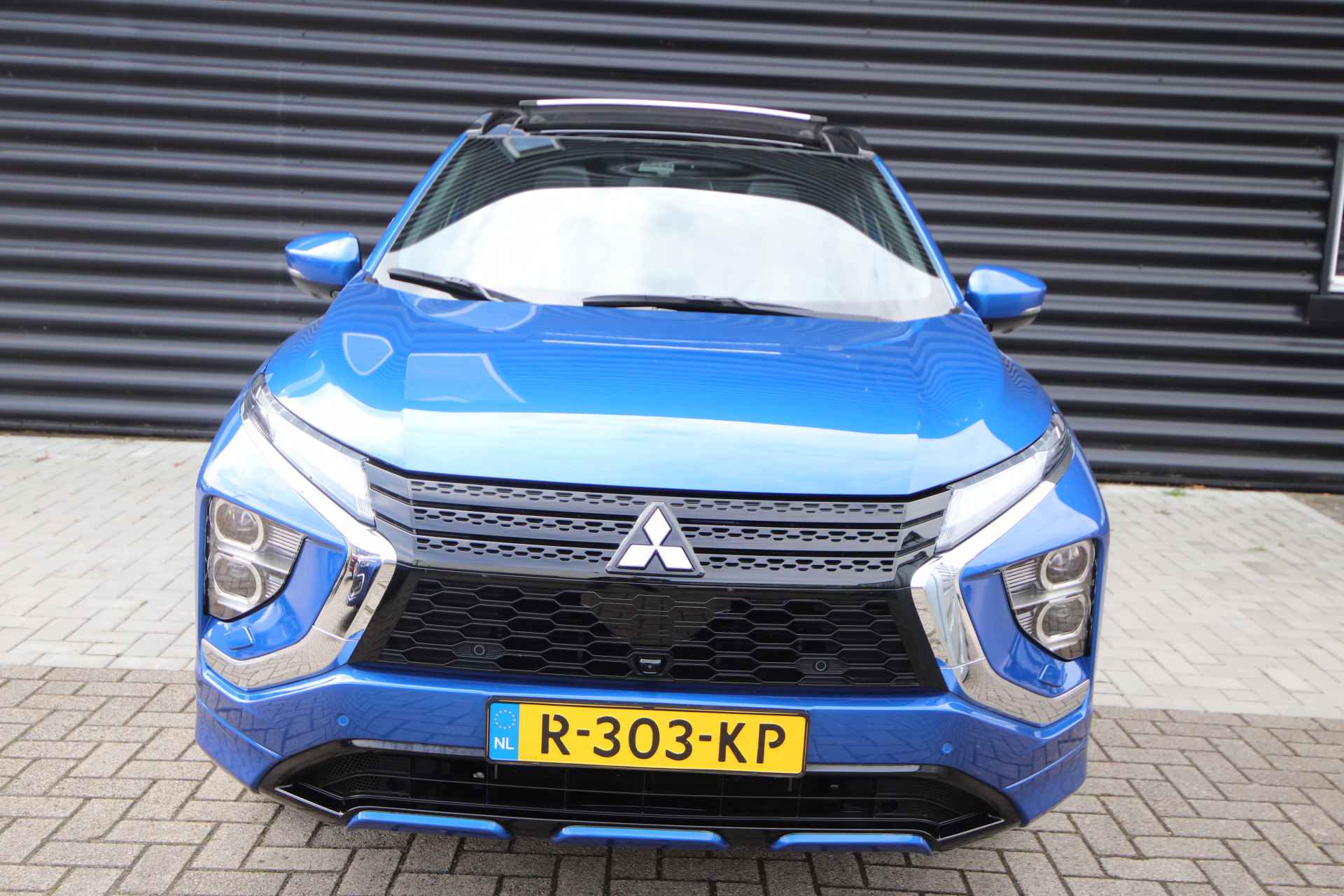 Mitsubishi Eclipse Cross 2.4 PHEV Instyle Trekh, All-season, Pano, Leder - 43/90