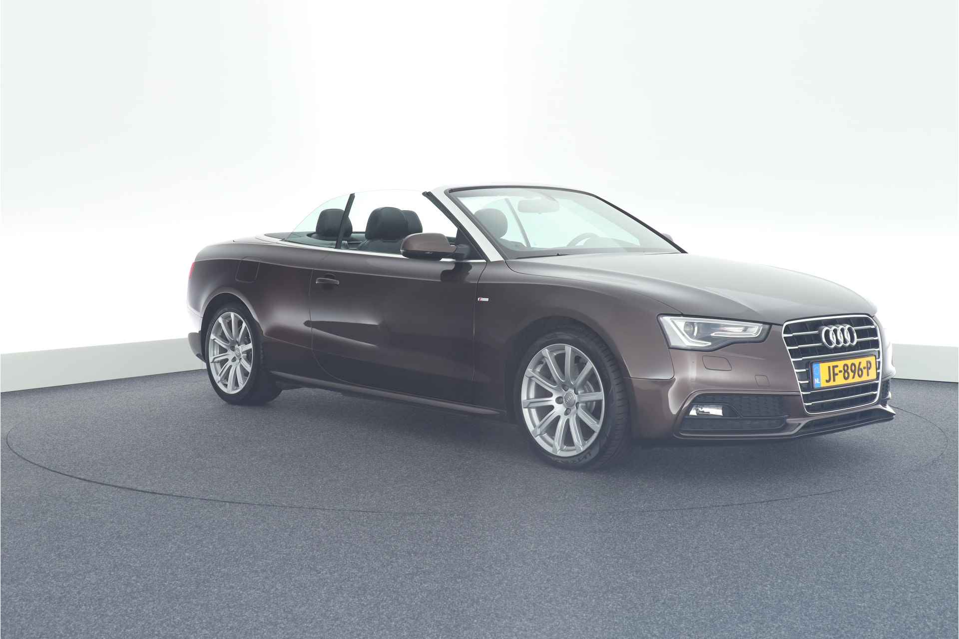 Audi A5 Cabriolet 1.8 TFSI 177pk Multitronic 2x S-Line Nekverwarming B&O Keyless Navigatie - 10/47