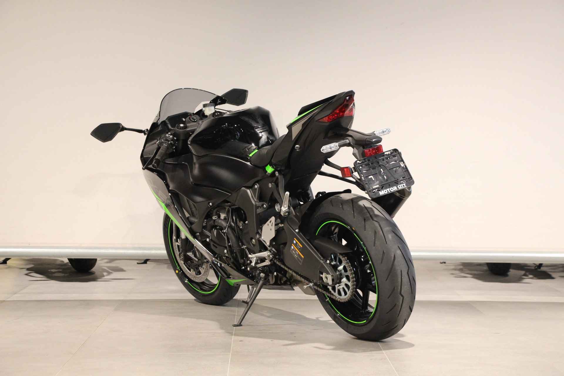 Kawasaki ZX-6 R - 7/17