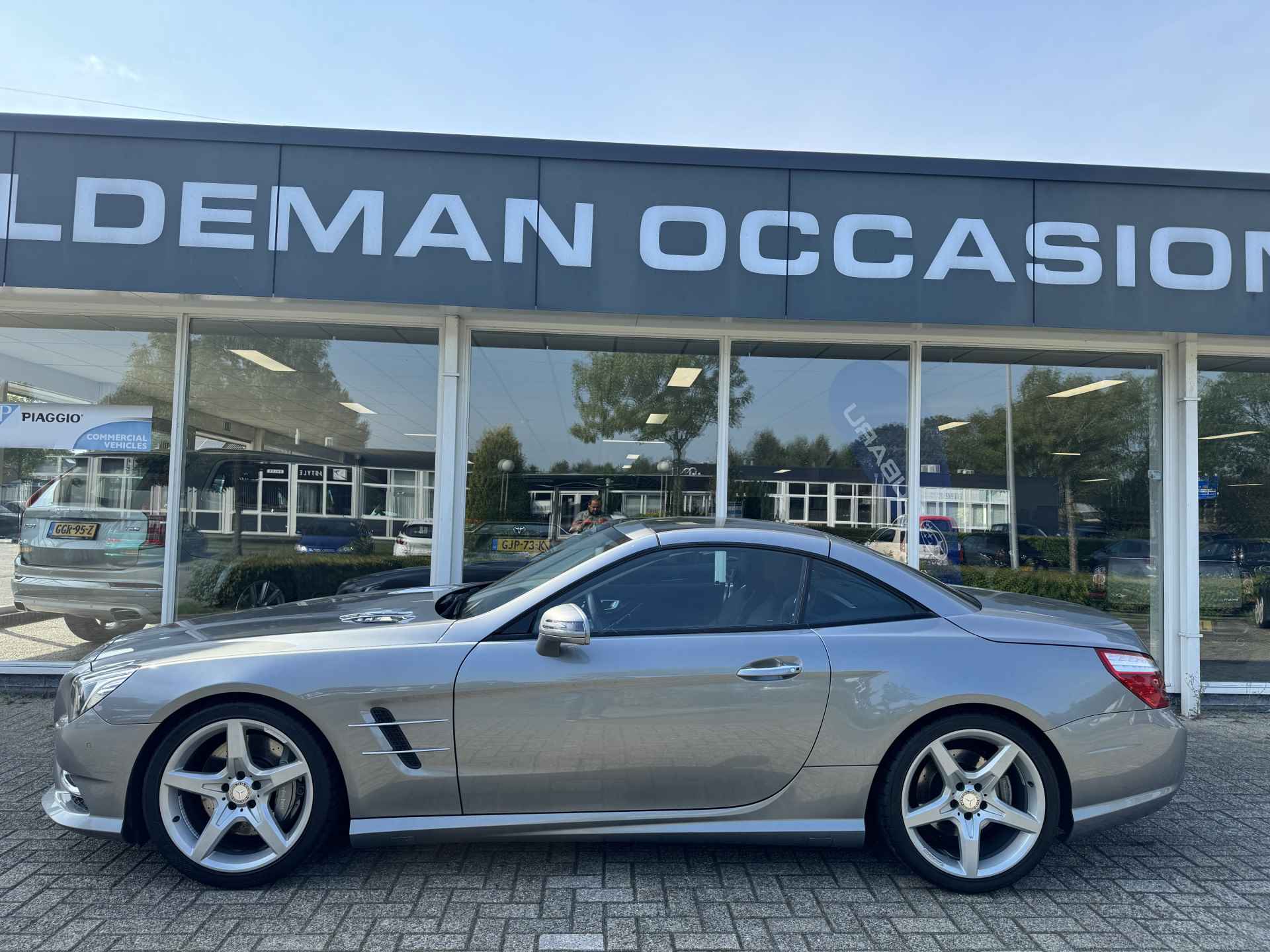 Mercedes-Benz SL-Klasse 350 Edition AMG Line Harman Kardon - 5/38