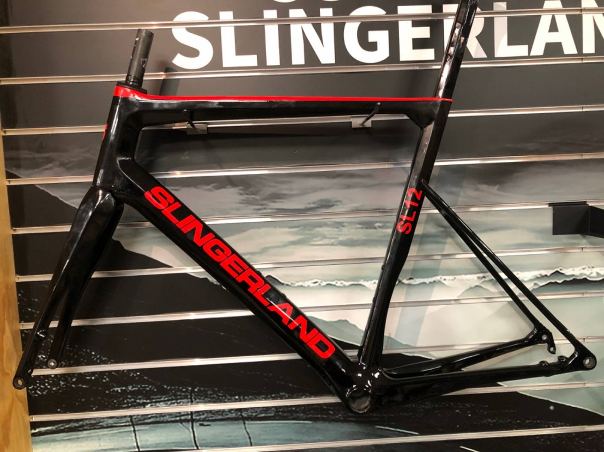 Slingerland SL12 zwart rood XL 2022 - 1/1