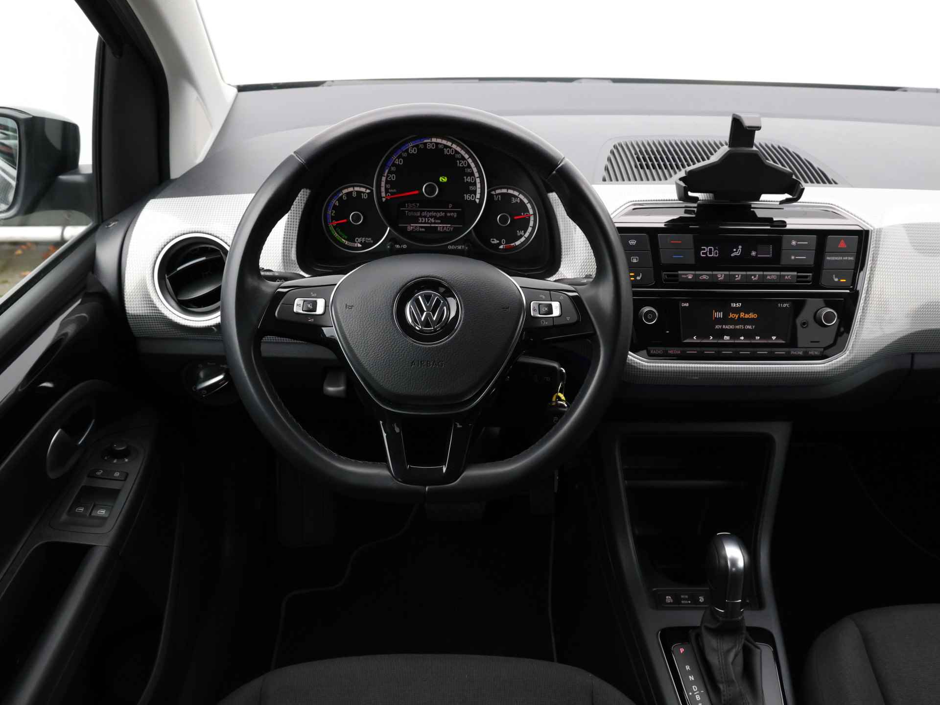 Volkswagen e-Up! Move 82 pk | Cruise control | Camera | Stoelverwarming | Climate control | Snellaadfunctie - 24/38