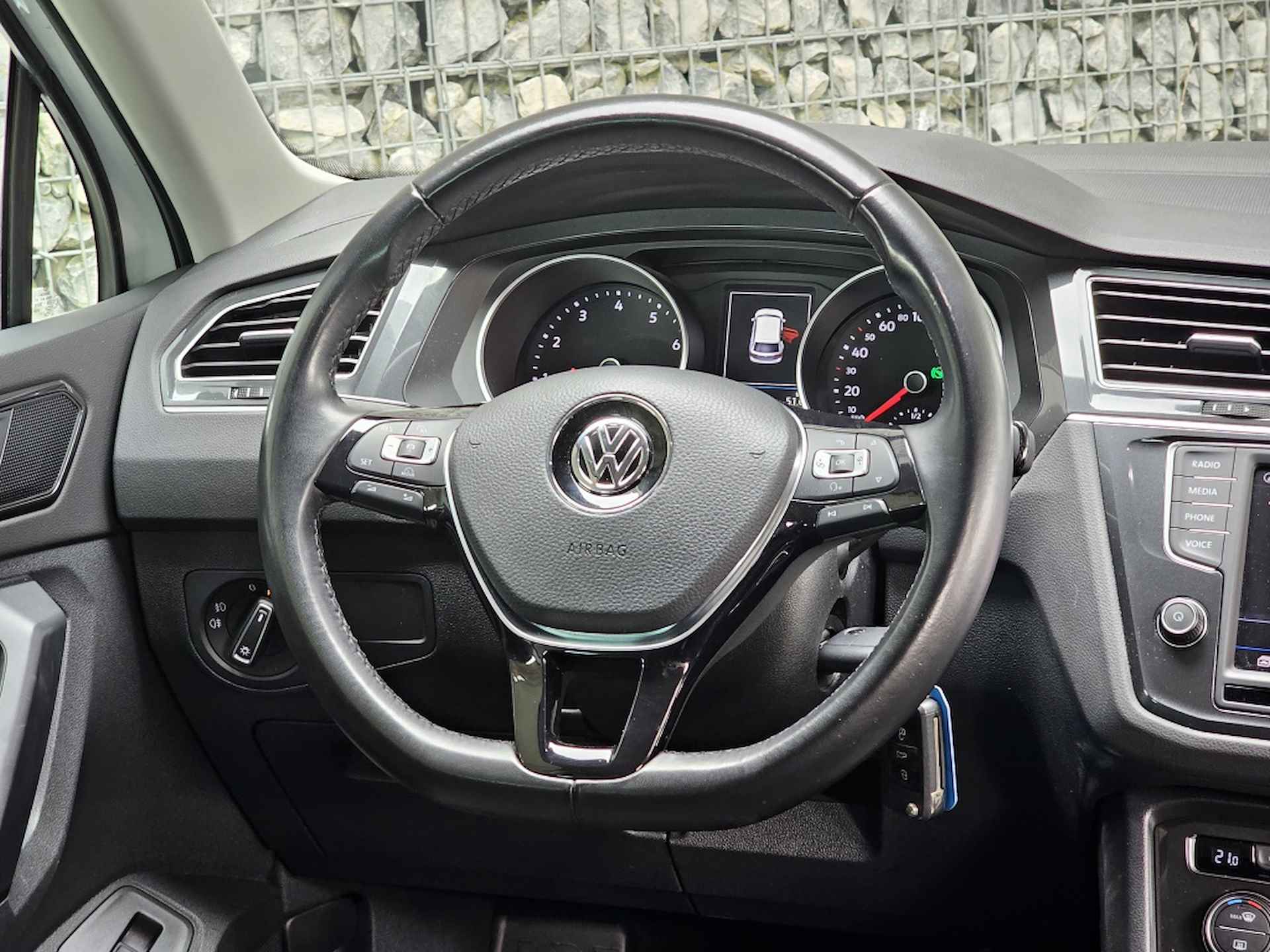 Volkswagen Tiguan 1.4 TSI ACT CL Bns | Geen Import | Navi  | Panorama dak - 17/23