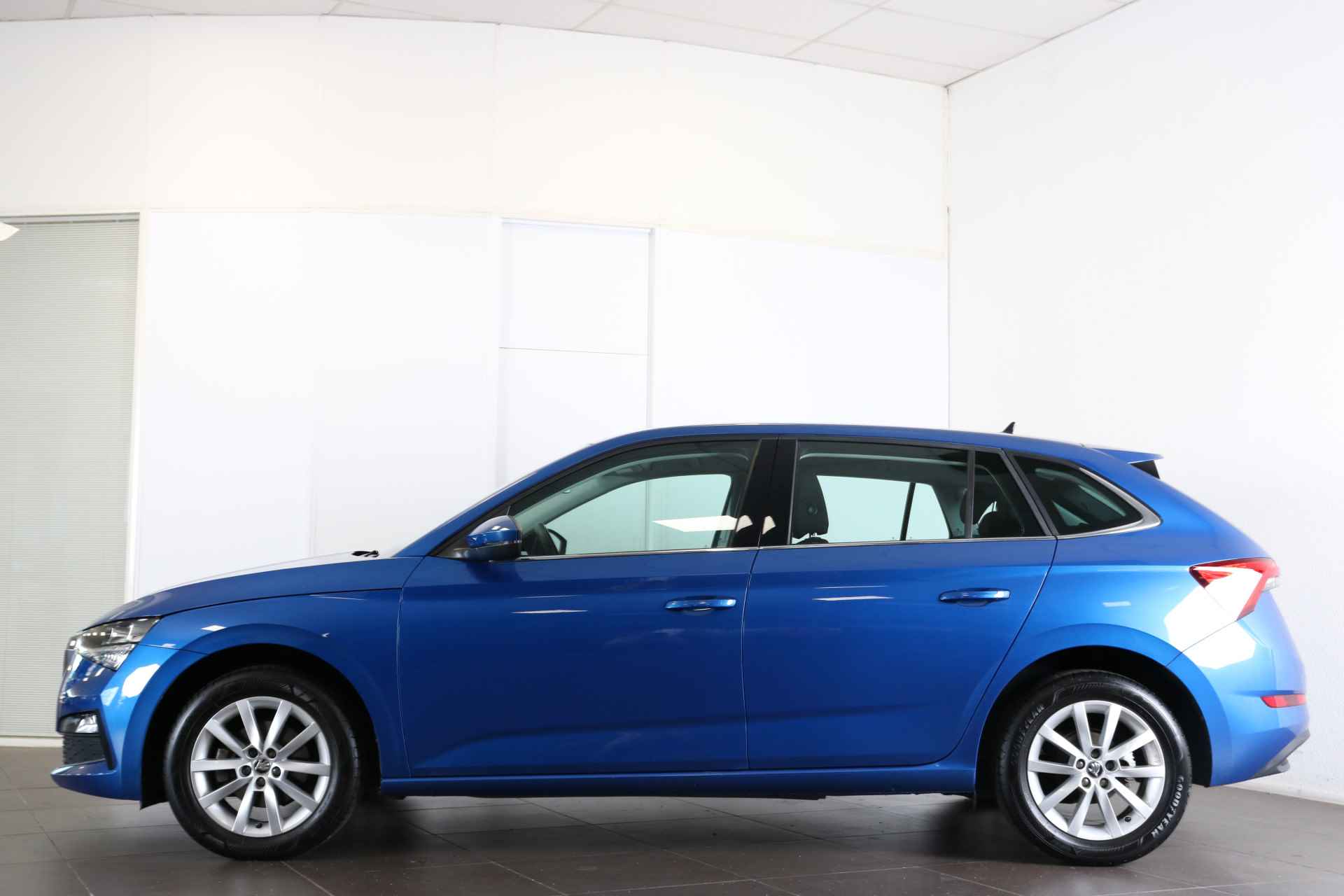 Škoda Scala 1.0 TSI Business Edition 110pk | Navi | Verwarmde voorstoelen | - 3/37