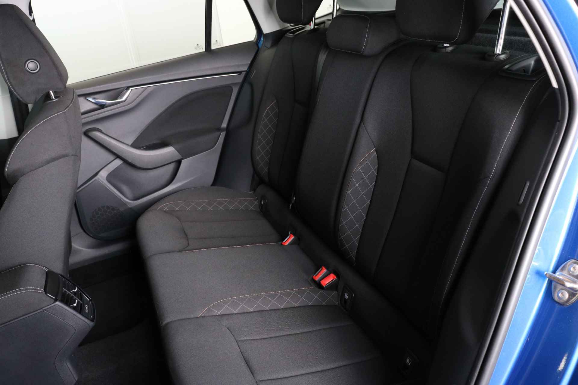 Škoda Scala 1.0 TSI Business Edition 110pk | Navi | Verwarmde voorstoelen | - 15/37