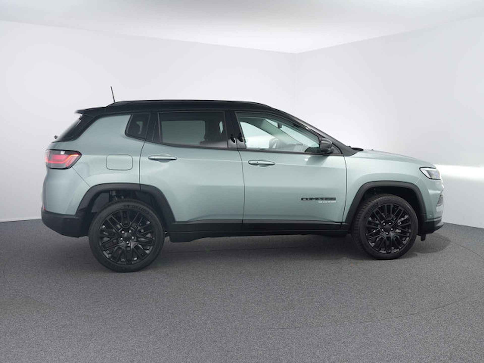 Jeep Compass 1.5T e-Hybrid Upland - 18/25