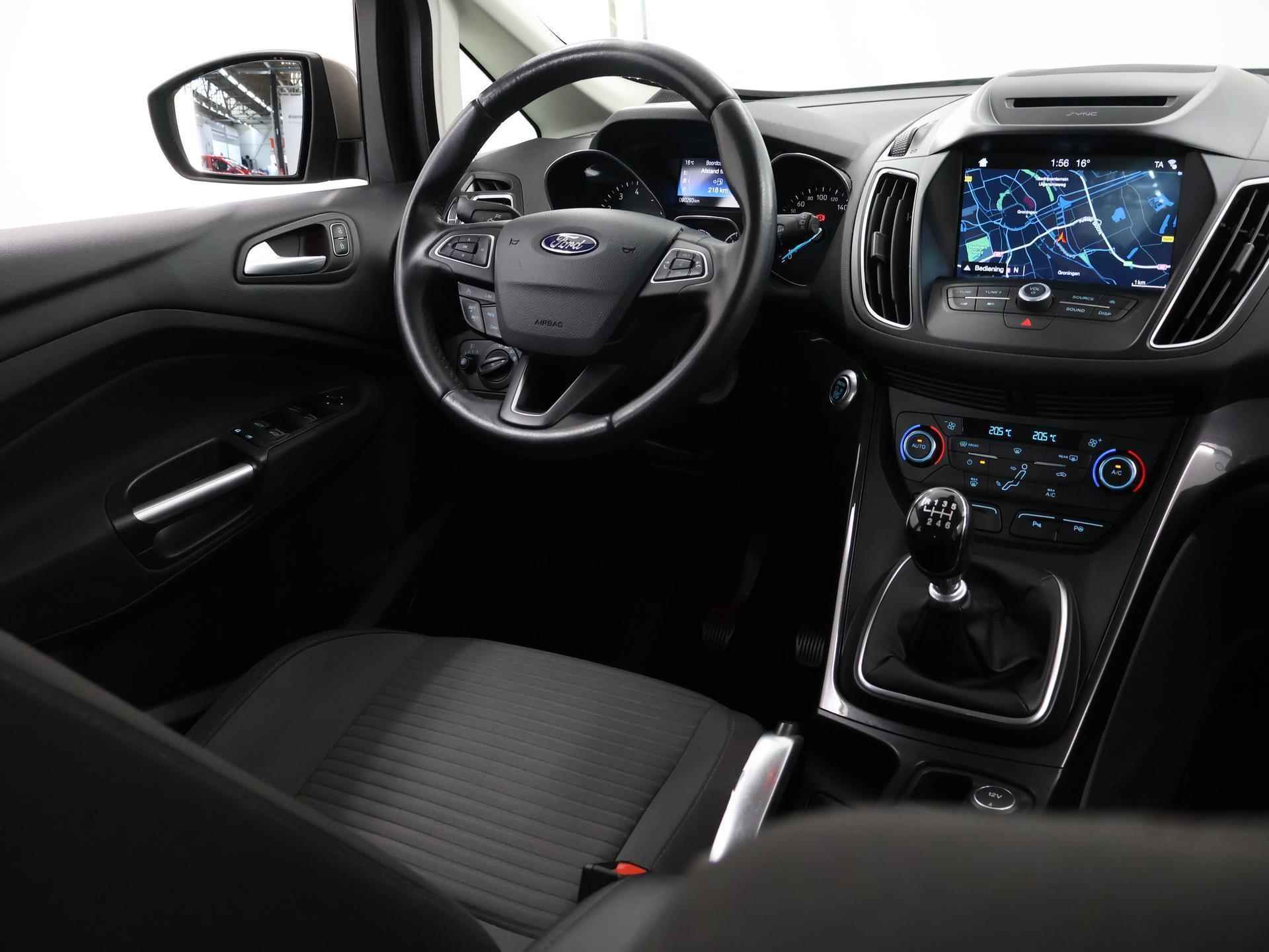 Ford C-Max 1.0 Titanium | Navigatie | Achteruitrijcamera | Parkeersensoren | Climate control | Cruise control | Trekhaak | Carplay - 10/41