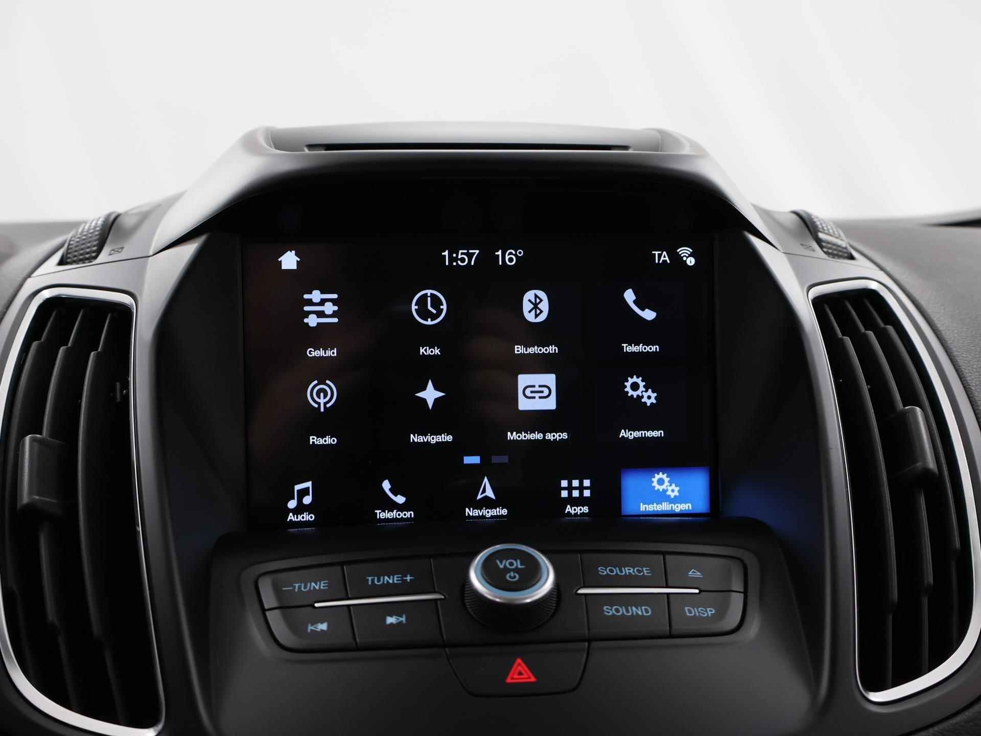 Ford C-Max 1.0 Titanium | Navigatie | Achteruitrijcamera | Parkeersensoren | Climate control | Cruise control | Trekhaak | Carplay - 20/41