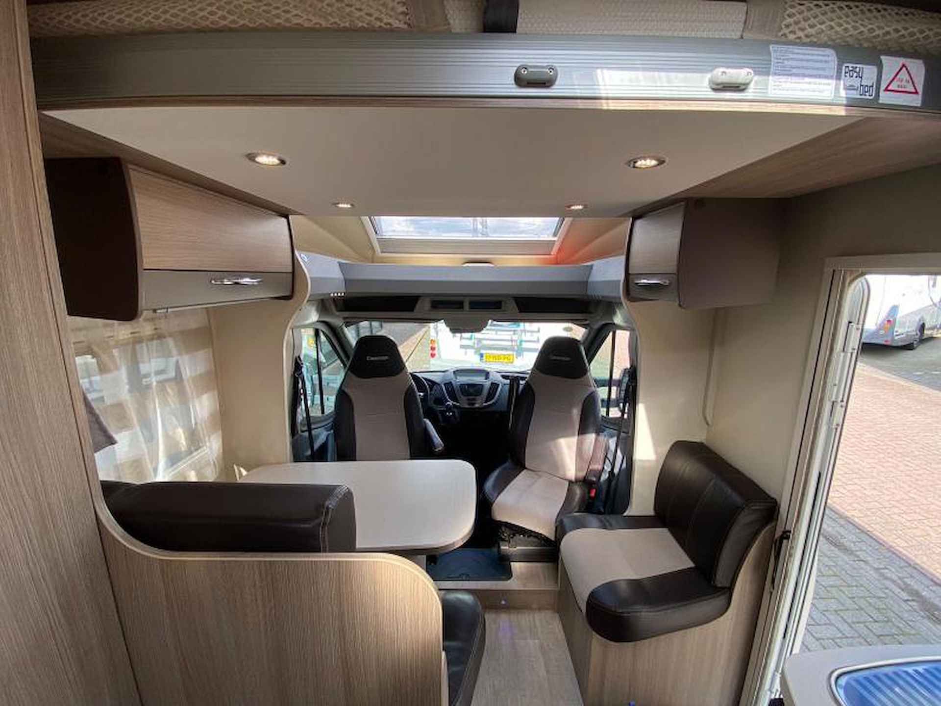 Chausson Flash 515 Fransbed en Hefbed 2016 - 13/21