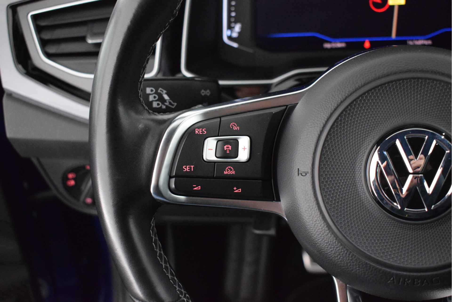 Volkswagen Polo 1.0 TSI 116pk H6 2x R-Line Trekhaak Camera Virtual Cockpit Beats Led Navigatie - 13/45