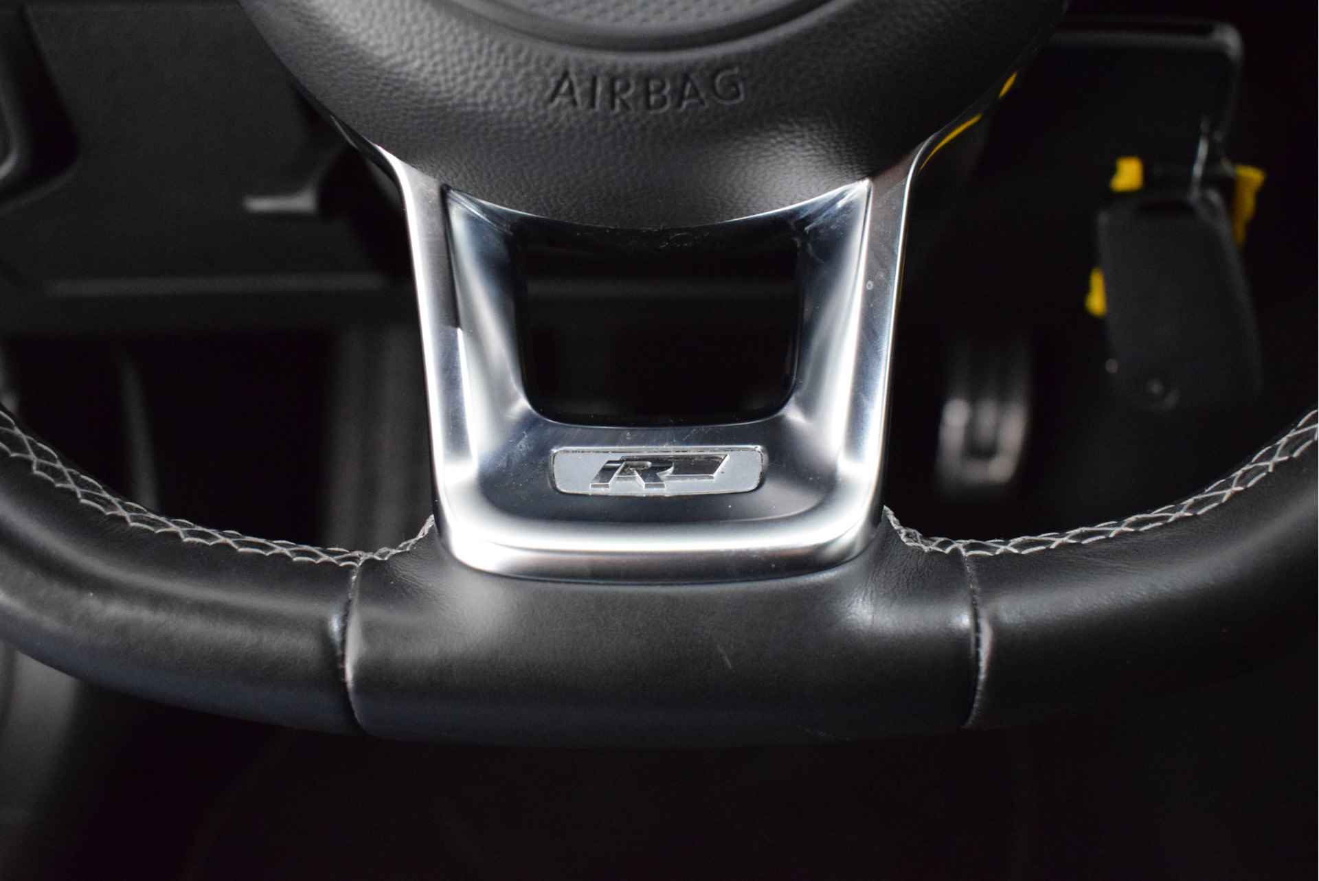 Volkswagen Polo 1.0 TSI 116pk H6 2x R-Line Trekhaak Camera Virtual Cockpit Beats Led Navigatie - 15/45
