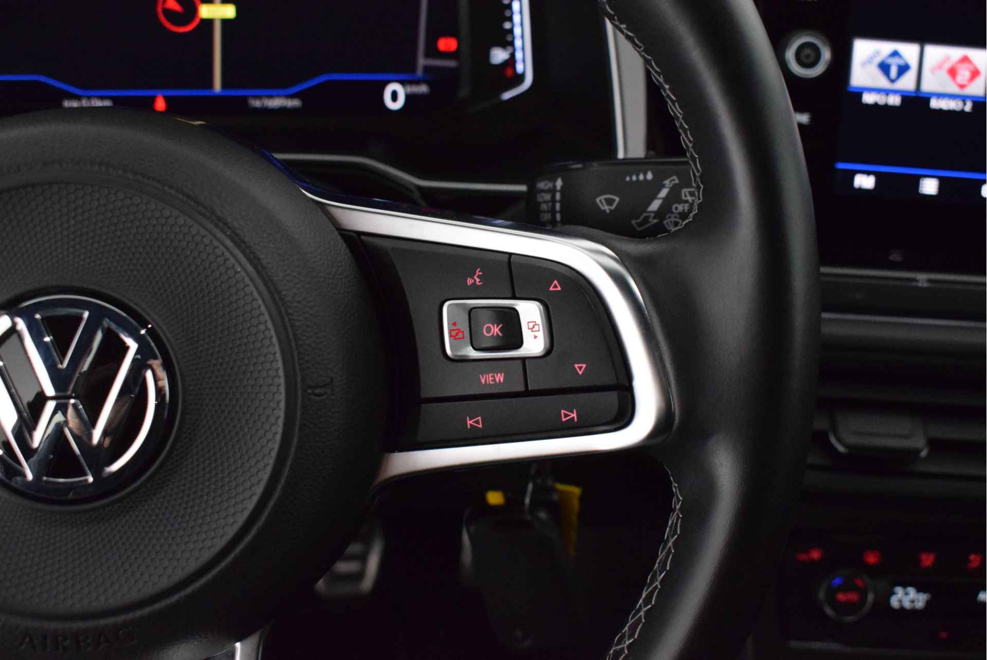 Volkswagen Polo 1.0 TSI 116pk H6 2x R-Line Trekhaak Camera Virtual Cockpit Beats Led Navigatie - 16/45