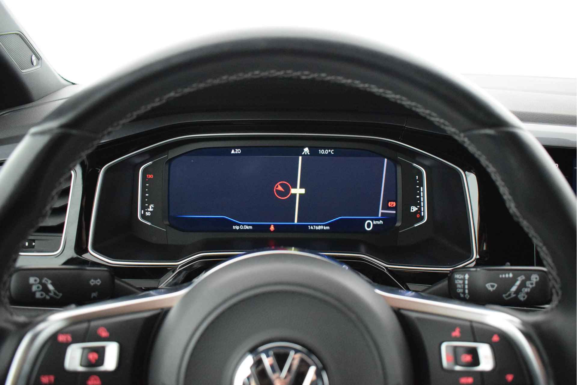 Volkswagen Polo 1.0 TSI 116pk H6 2x R-Line Trekhaak Camera Virtual Cockpit Beats Led Navigatie - 36/45